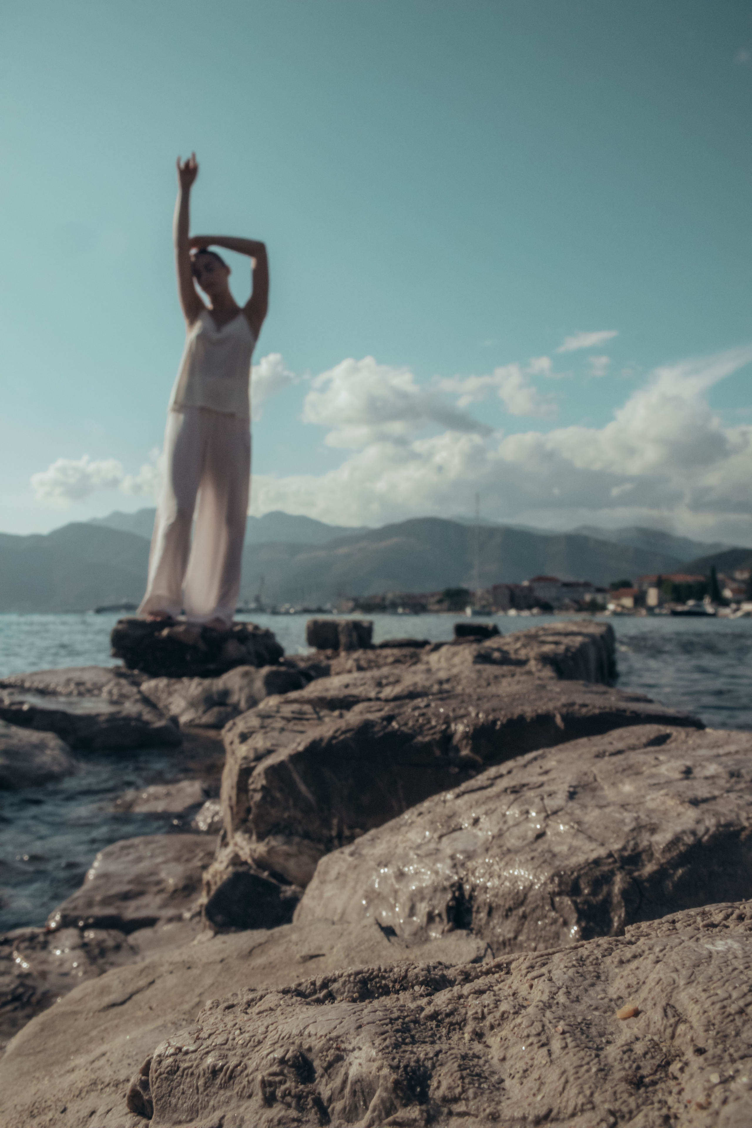 Therapeutic photosessions in Montenegro. Portrait photographer in Tivat Montenegro Katerina Kirsanova