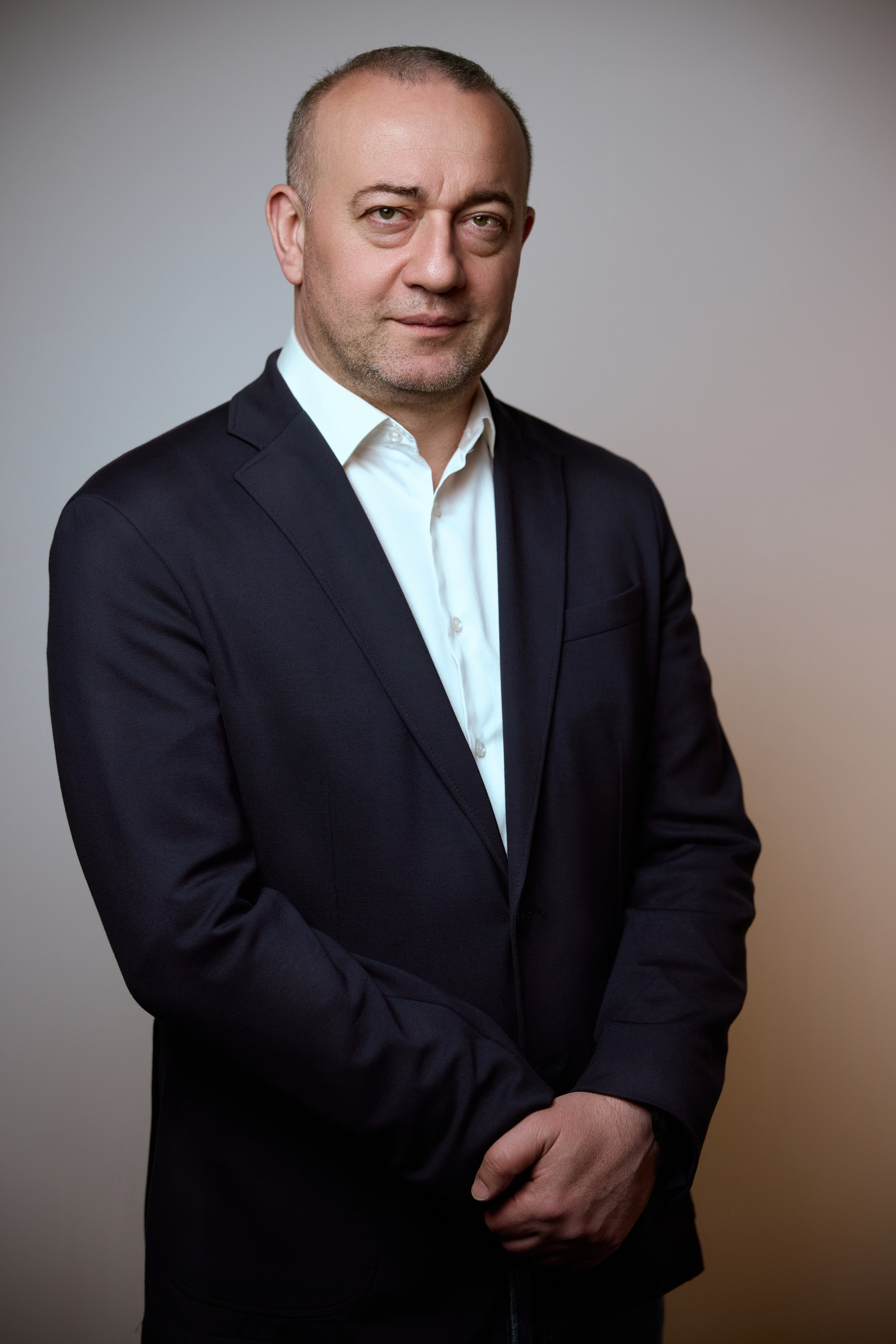 Dakhir. Студия «Портрет»