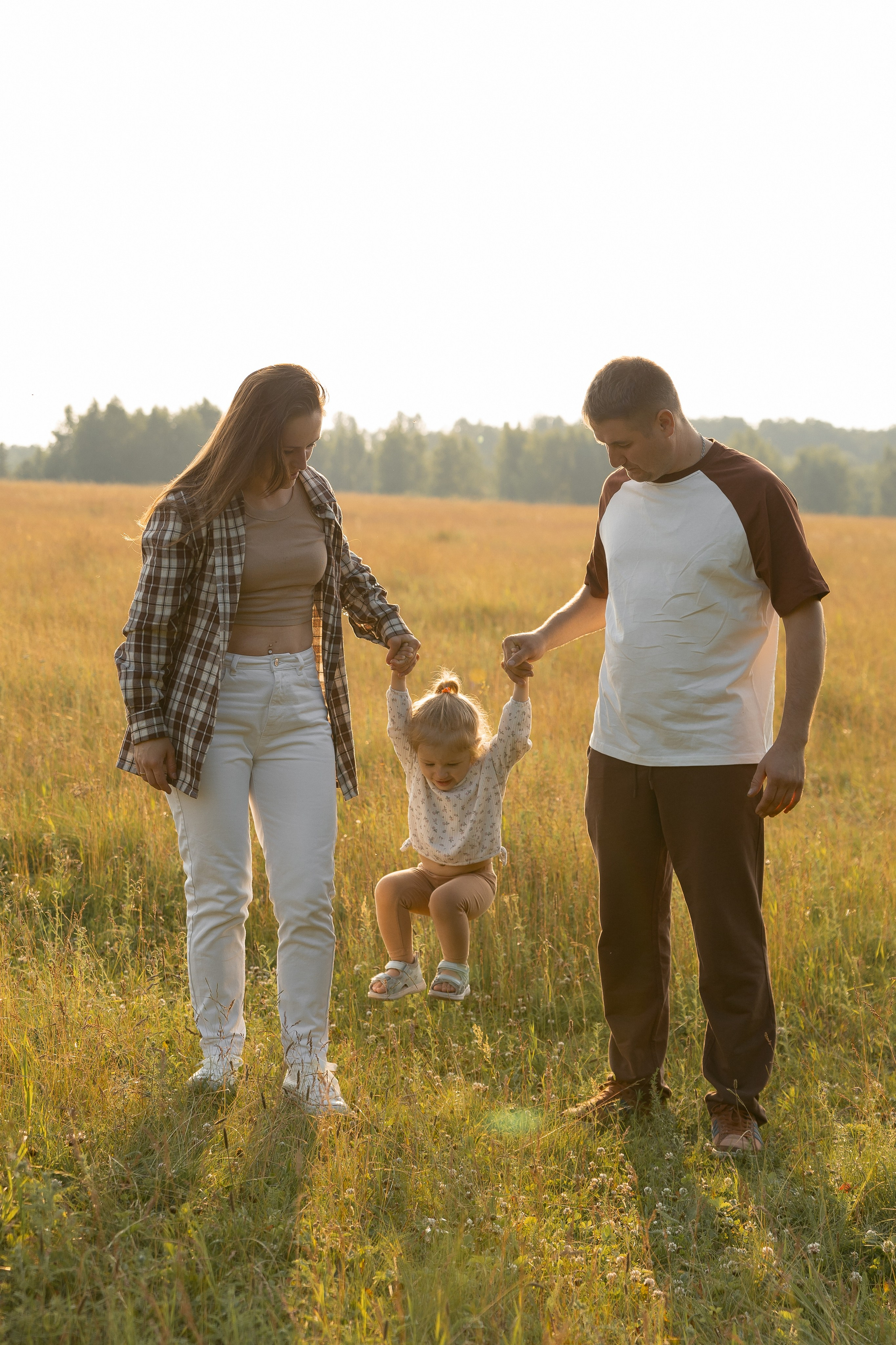 В поле. Семейный и свадебный фотограф в Челябинске Мария Леонтьева