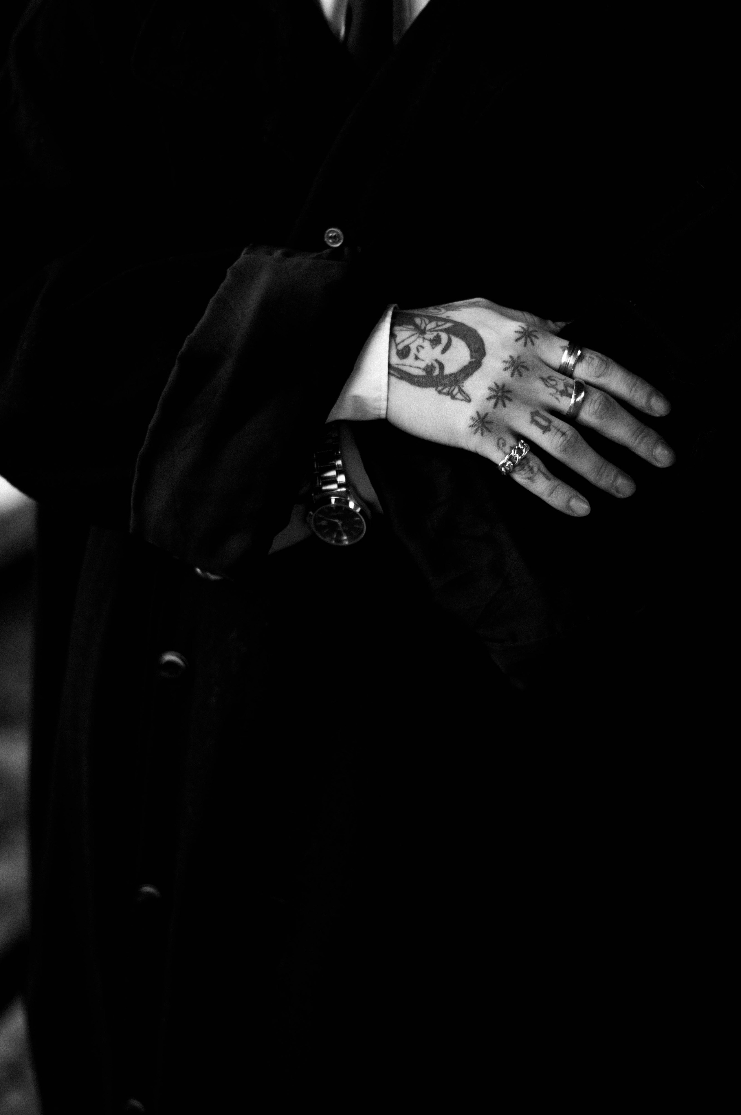 D A R K art. Коммерческий Фотограф Виктор Фоменых