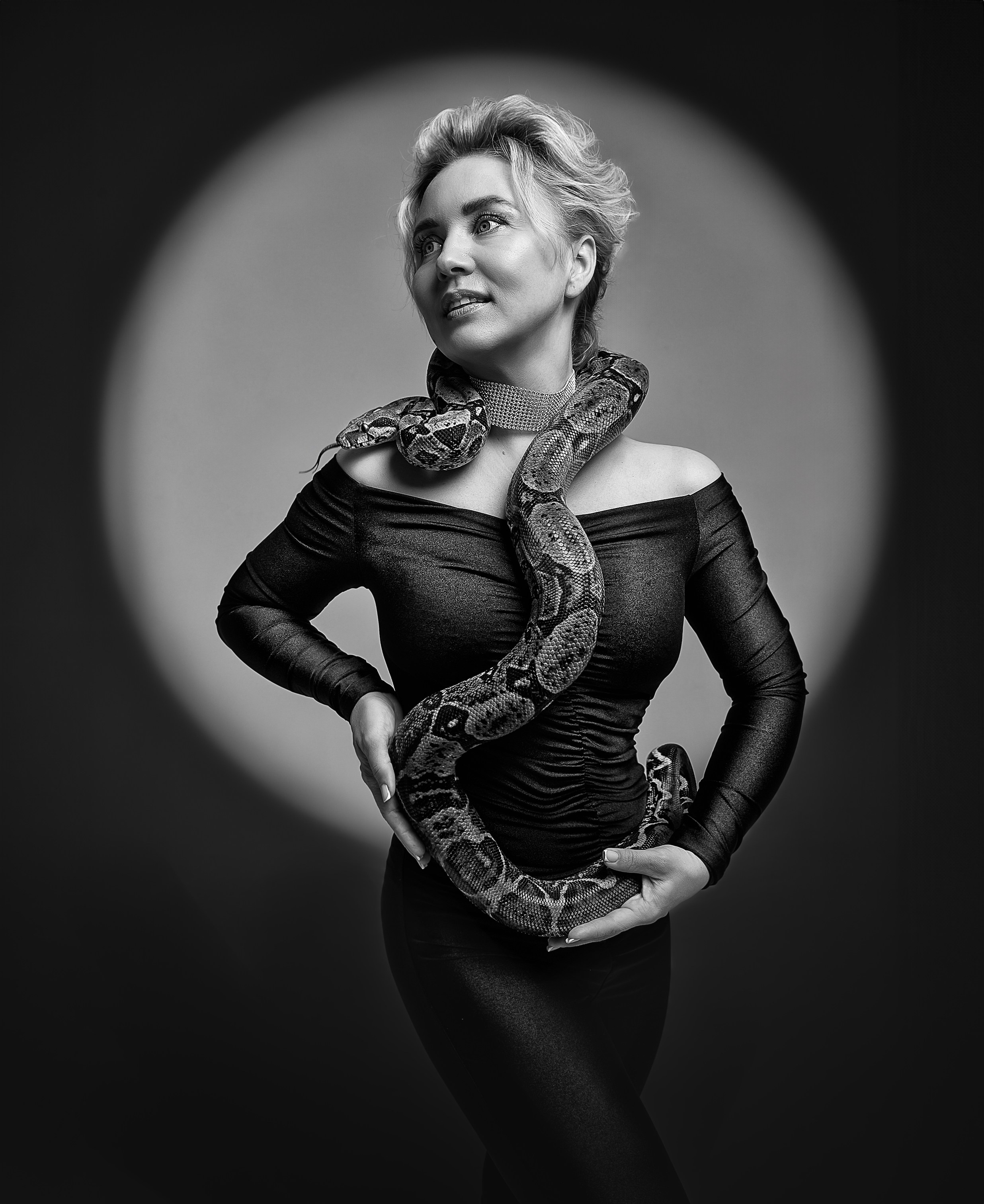 СЬЕМКА СО ЗМЕЕЙ. Семейный фотограф Екатеринбург Лора Мур