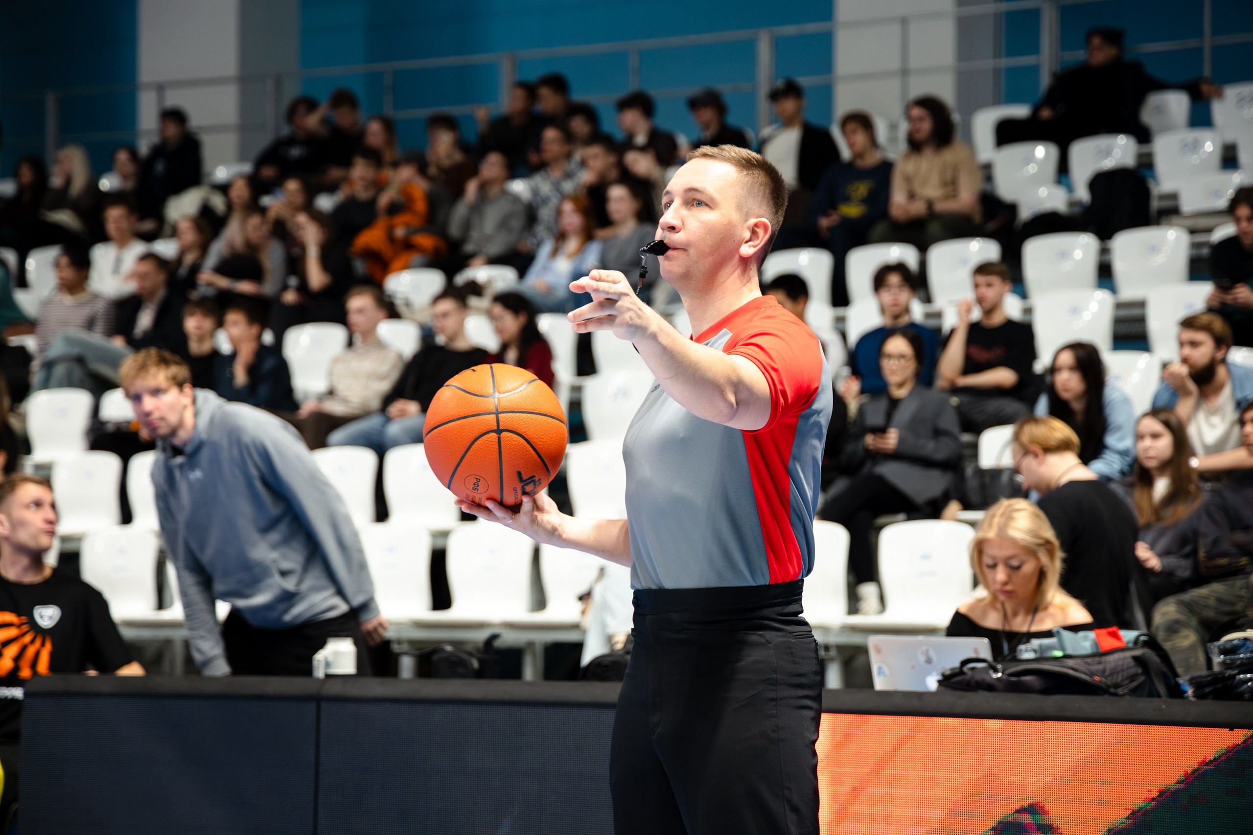 Кубок Четырех | Благотворительный матч. Главная