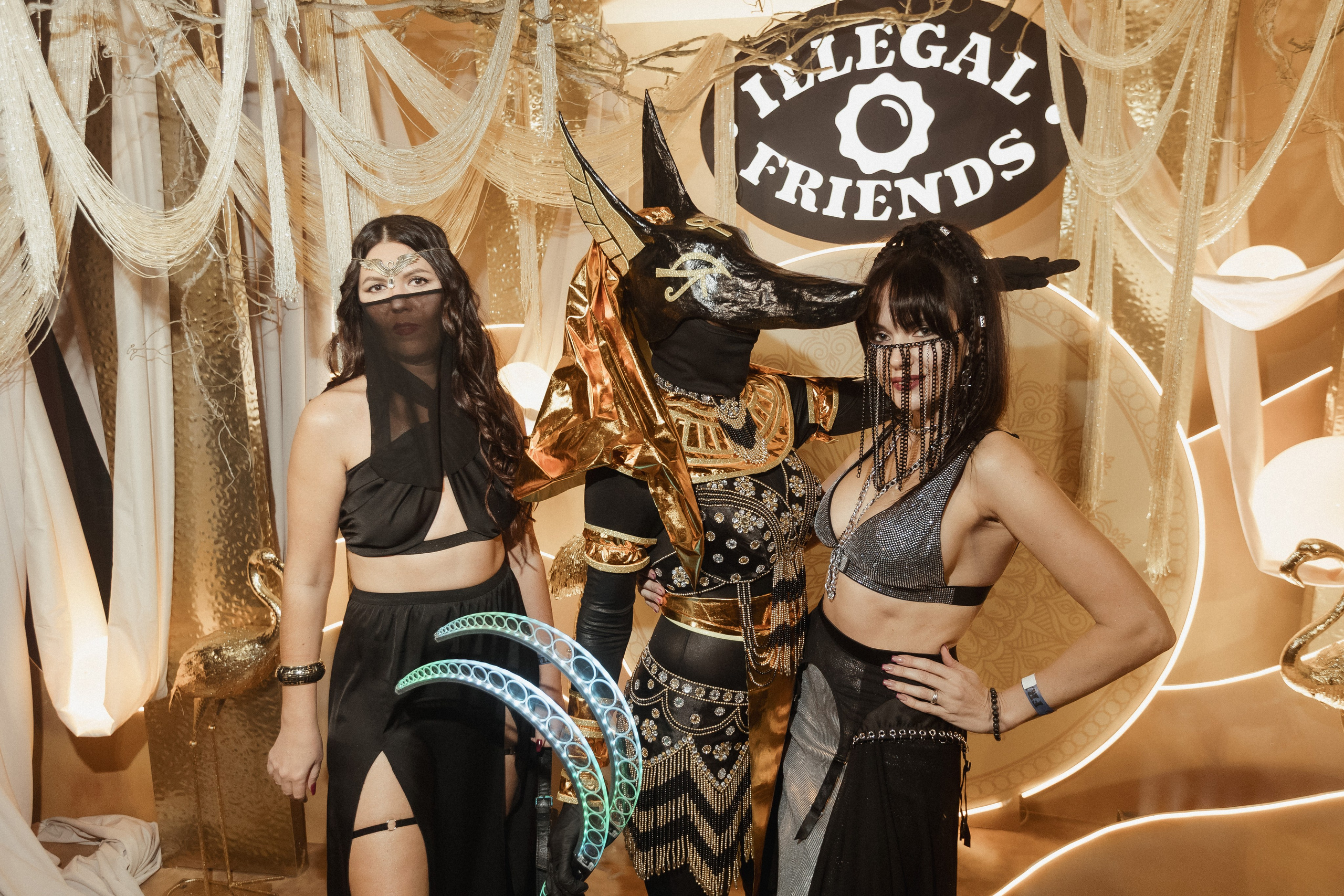 ILLEGAL FRIENDS — MIRAGE [PART II]. СВОИ. ФОТООТЧЕТЫ-СОБЫТИЯ-МЕСТА
