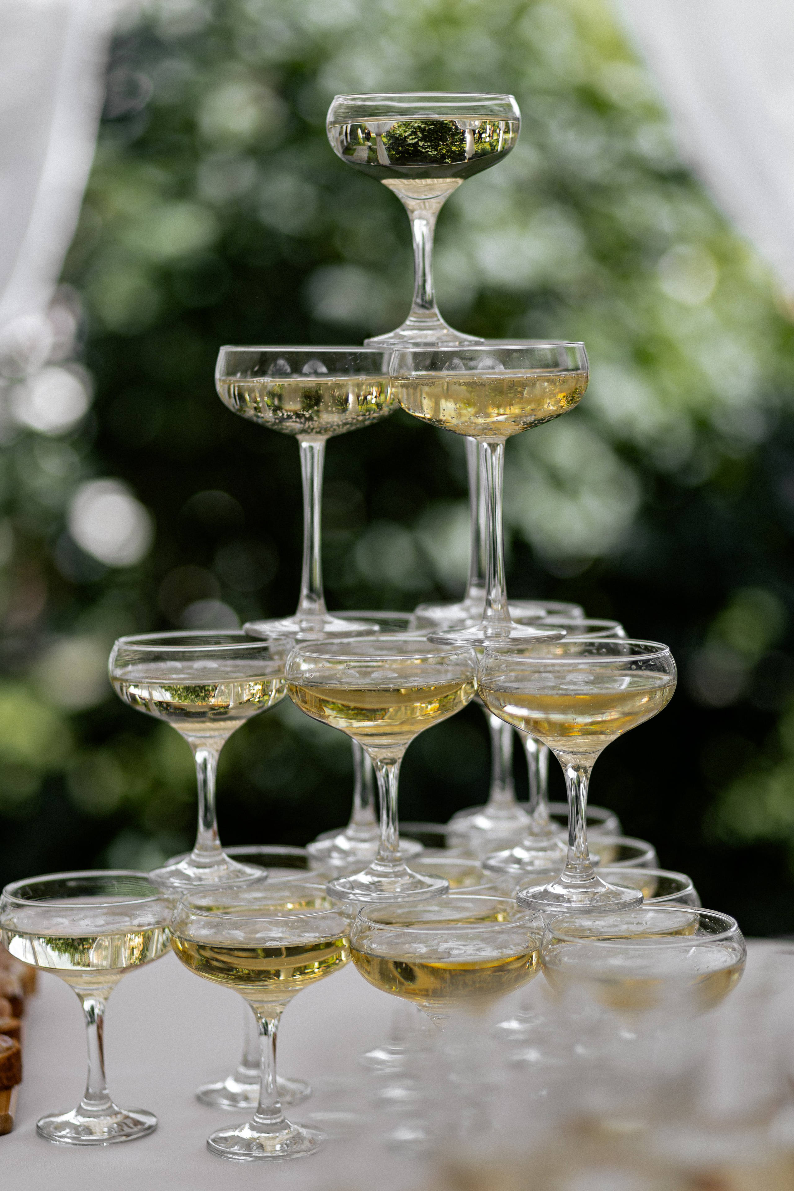 Свадебная фотосессия Анастасии и Игоря в Усадьбе Легенда. Свадебный фотограф в Минске/Беларуси Сергей Спиридонов