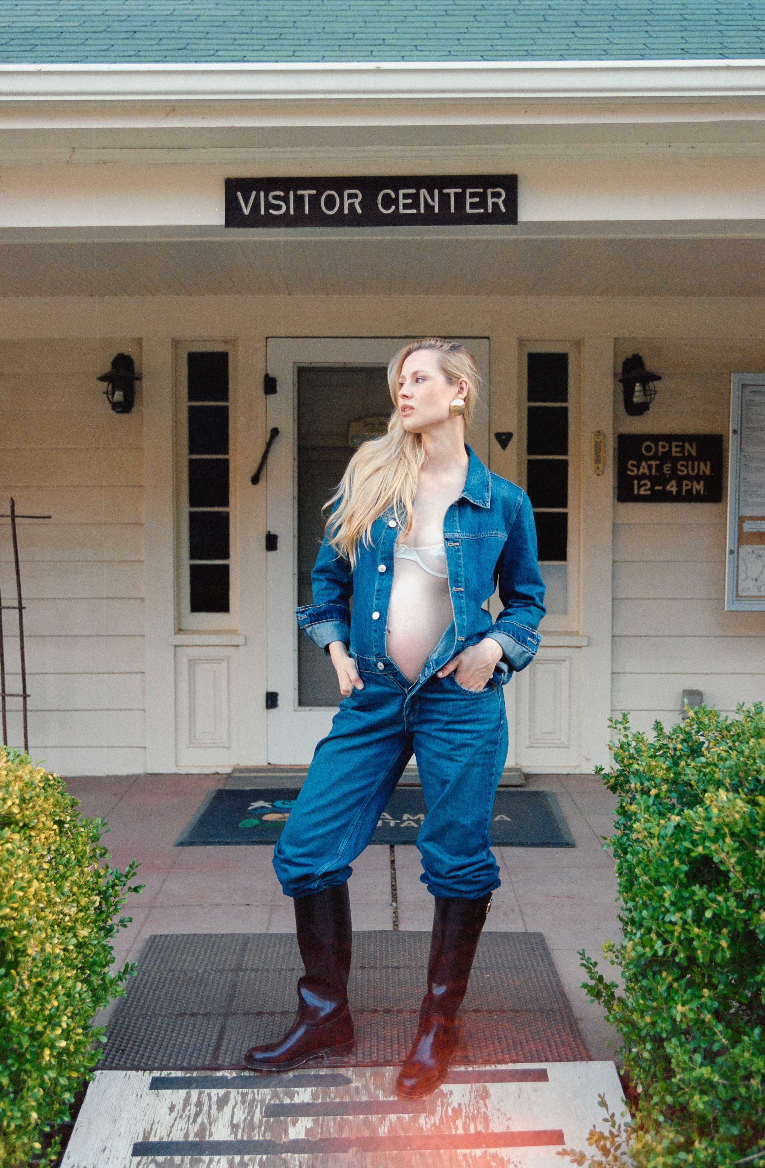 Maternity. Film photographer in Los Angeles Anastasiya Pankova