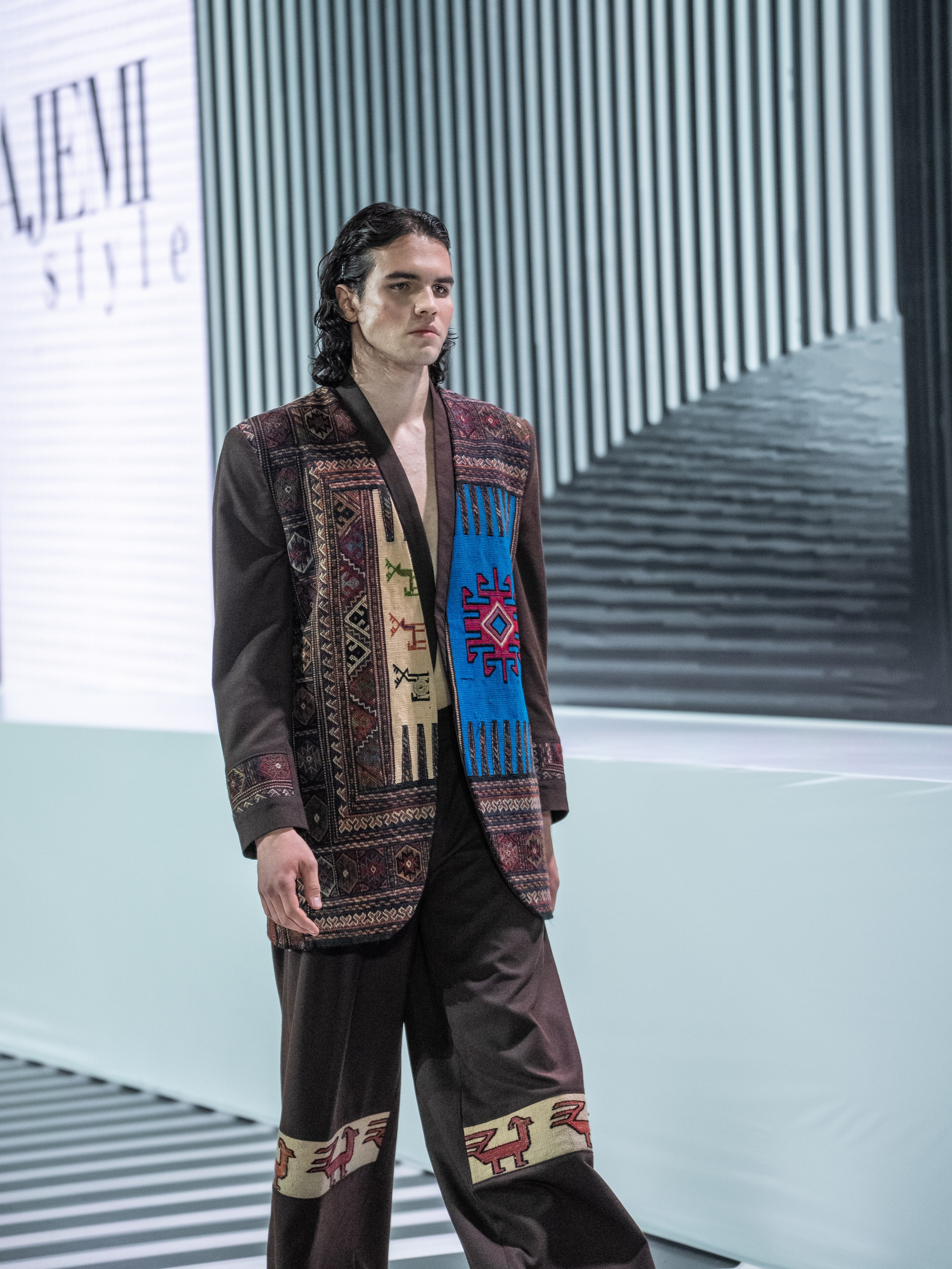 AJEMI STYLE. Сайт Алматинского НЮ АРТ, будуар и фэшн фотографа Дениса Карпенко