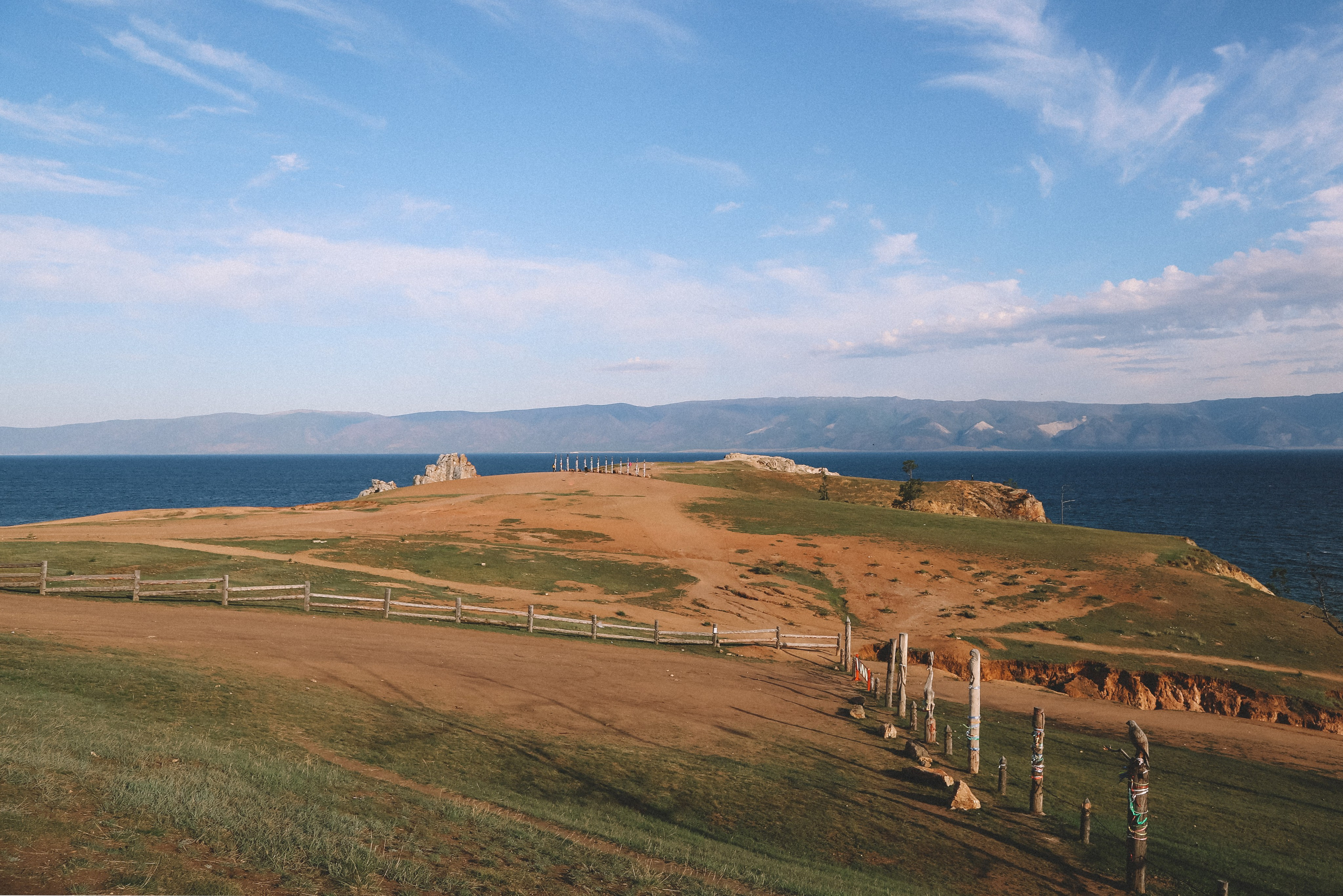 Байкал летний: легенды и святыни. Дарья Письменюк / Darya Leitstern — фотограф, музыкант, журналист, путешественник