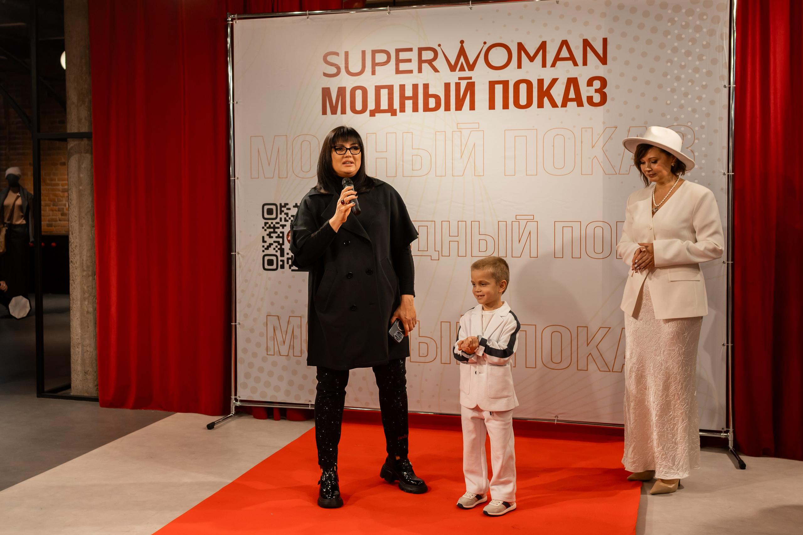 Показ проекта Super woman. Марина Шаймухаметова. Фотограф в Уфе