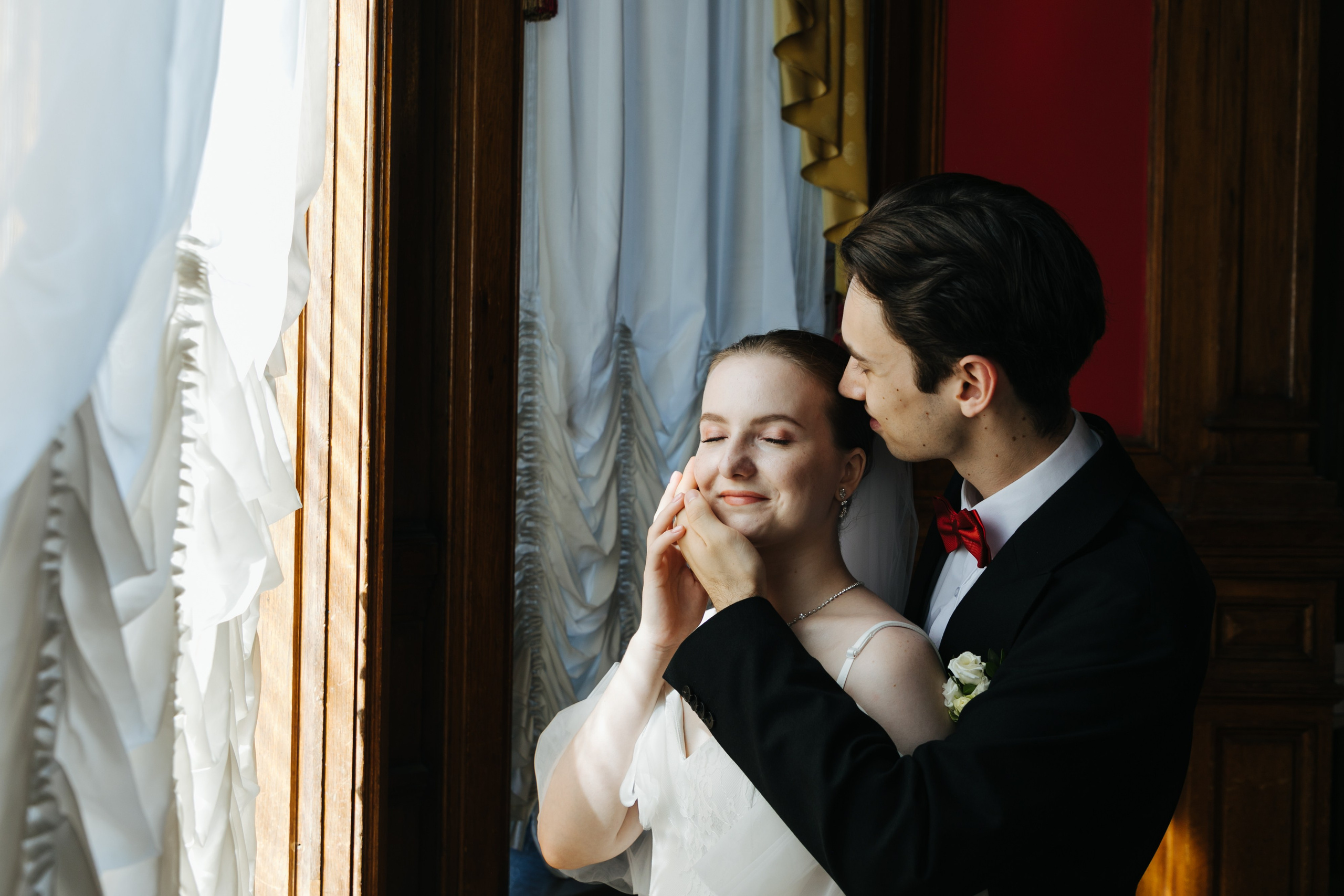 Свадебная регистрация 2 дворец бракосочетания СПб. Фотограф крещение венчание в Петербурге! Помогает подобрать храм и посоветовал душевного батюшку в СПб