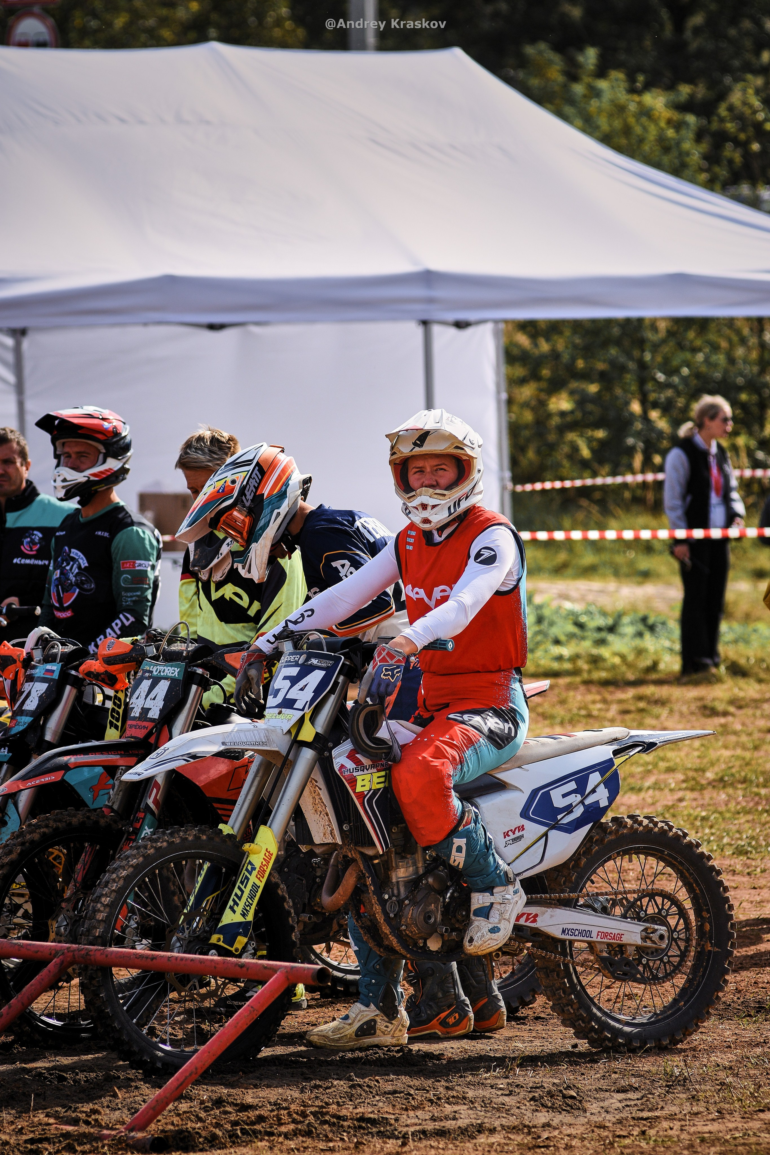 Мотокросс в городе Чкаловск. Фотограф Красков Андрей