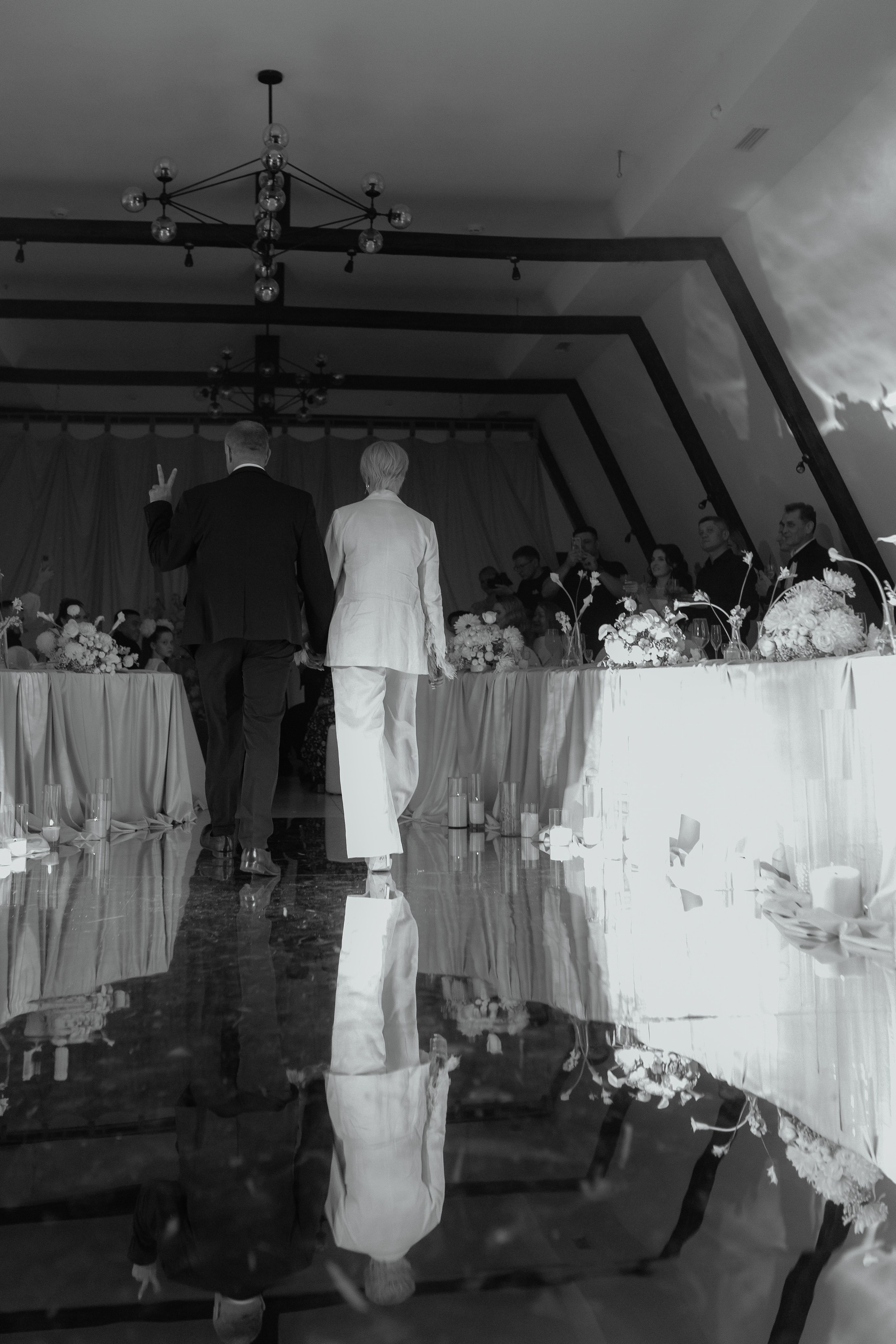 «С днем Рождения, Вика» группа «Корни»