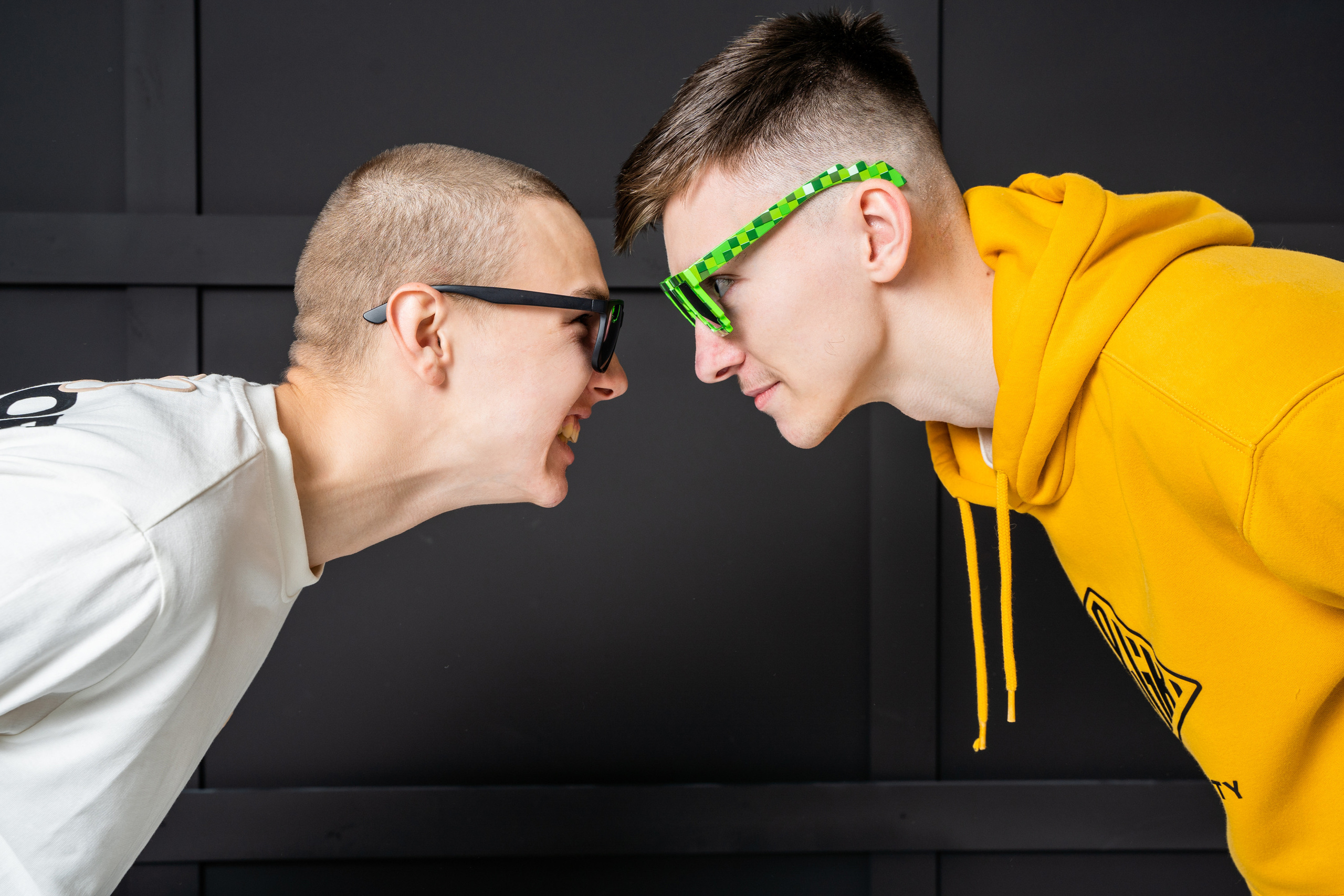 Новинка! Стиль Пиксели 2. Выпускные альбомы Нижнекамск Набережные Челны Фотостудия Небо