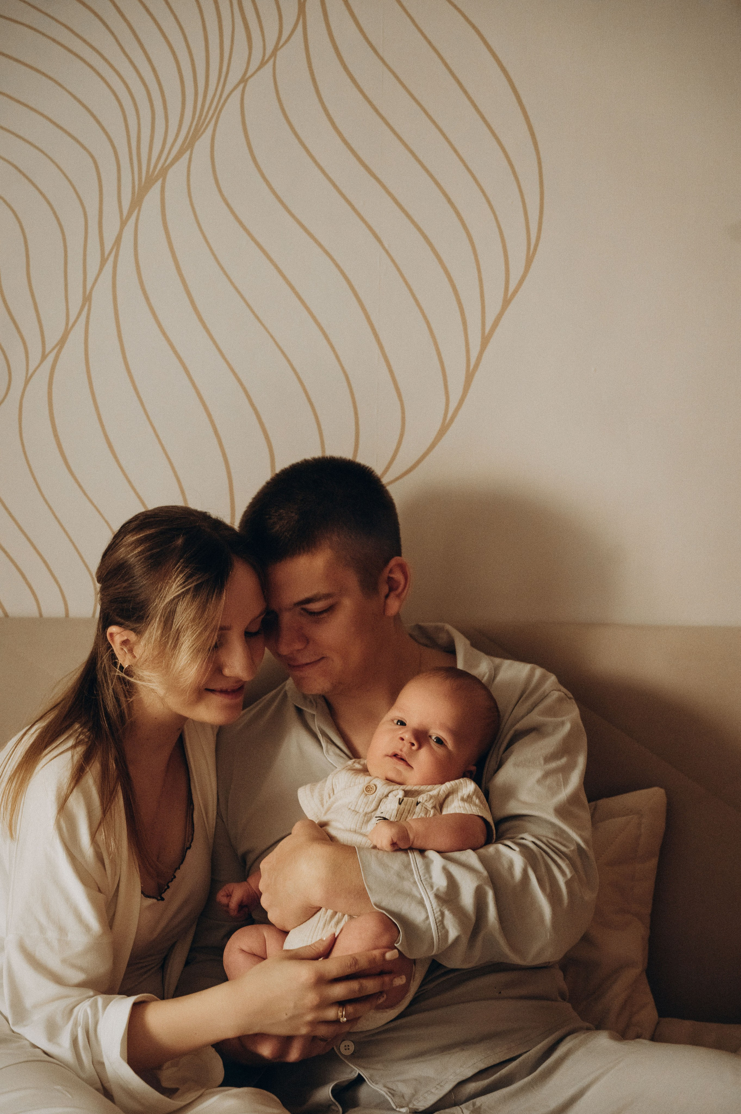 Иван, Ксения и Лев. Фотограф беременности и семьи, домашние съемки, Ньюборн