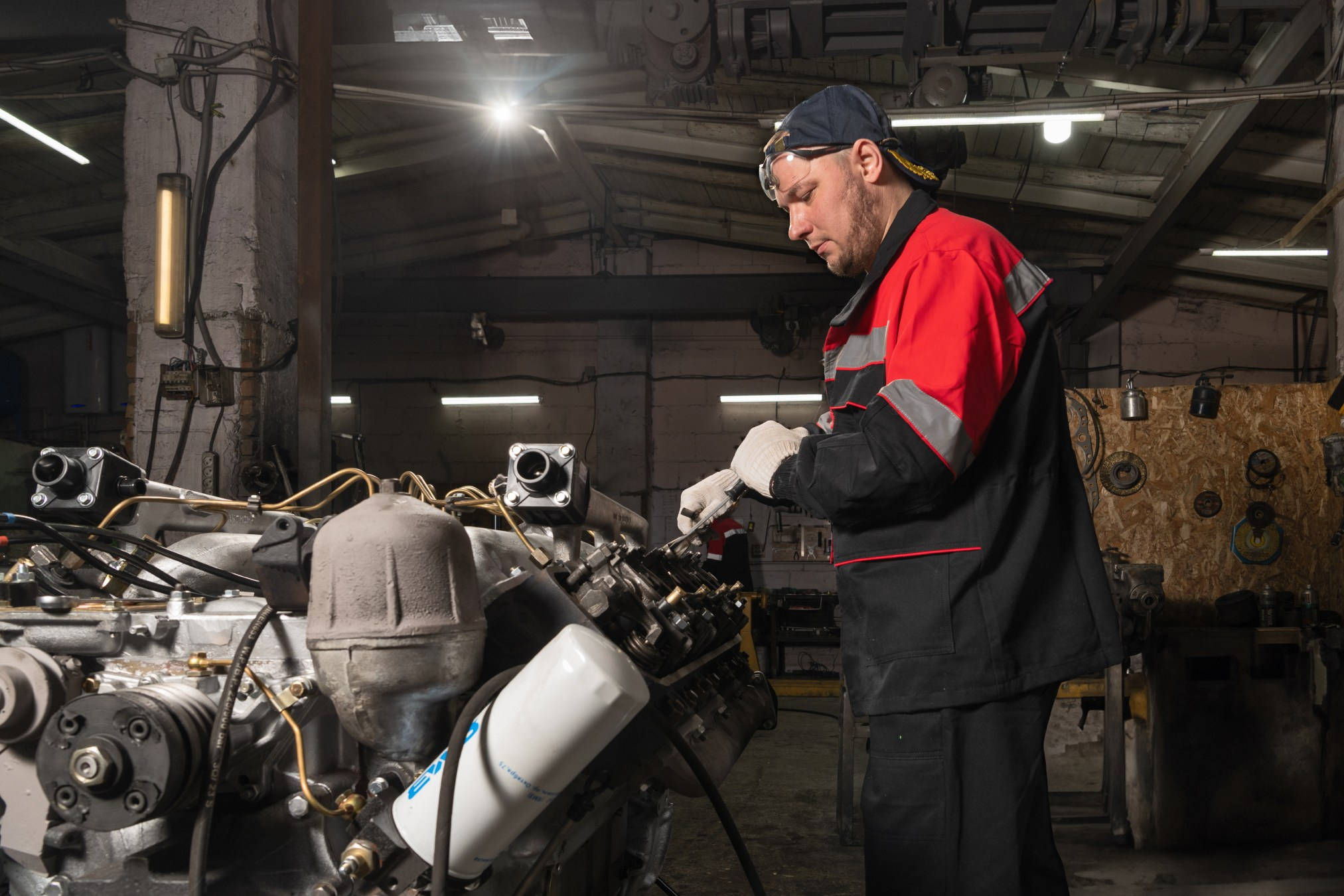 Ярославские двигатели. Фотосъёмка интерьеров и архитектуры гостиниц, промышленная съёмка