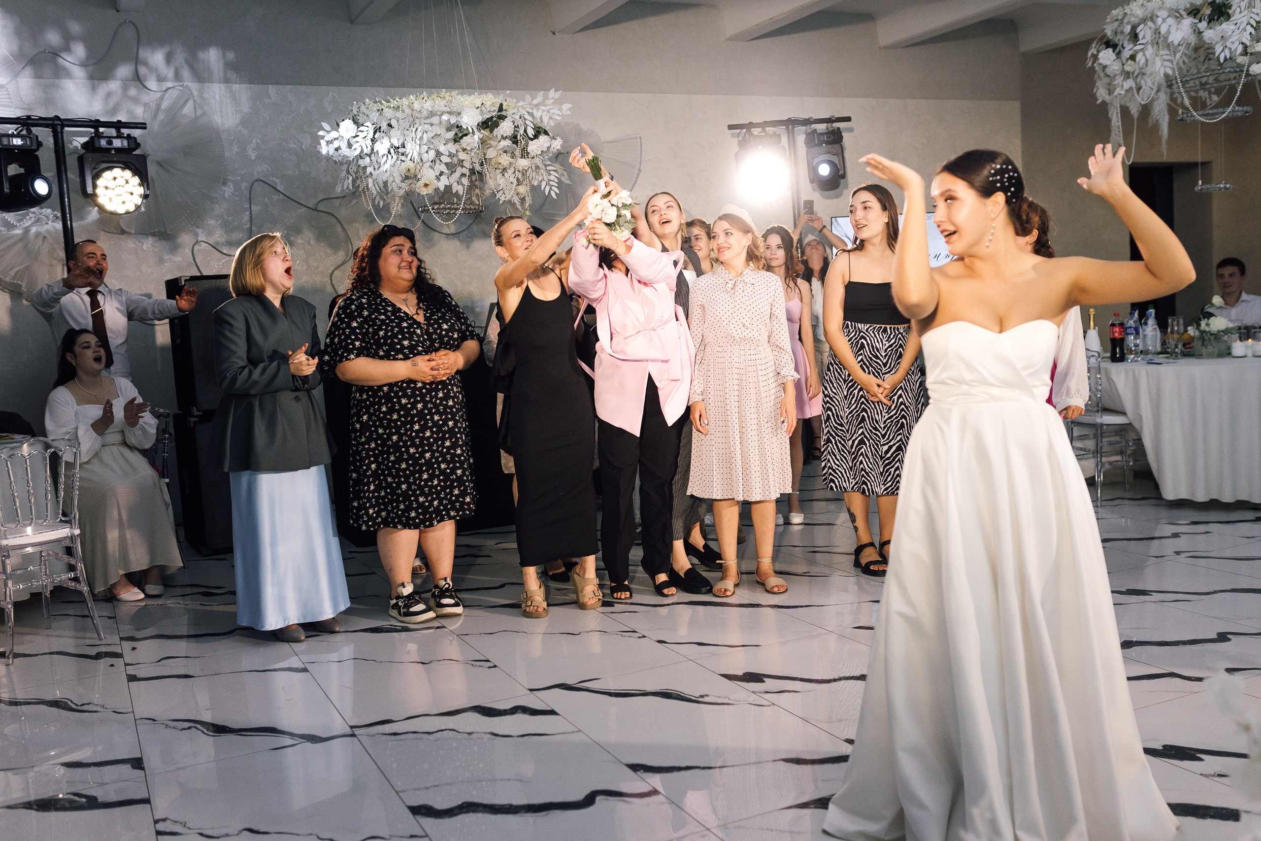 Полина и Костя. Свадебный фотограф Нижний Тагил Екатеринбург Серёдкина Виктория