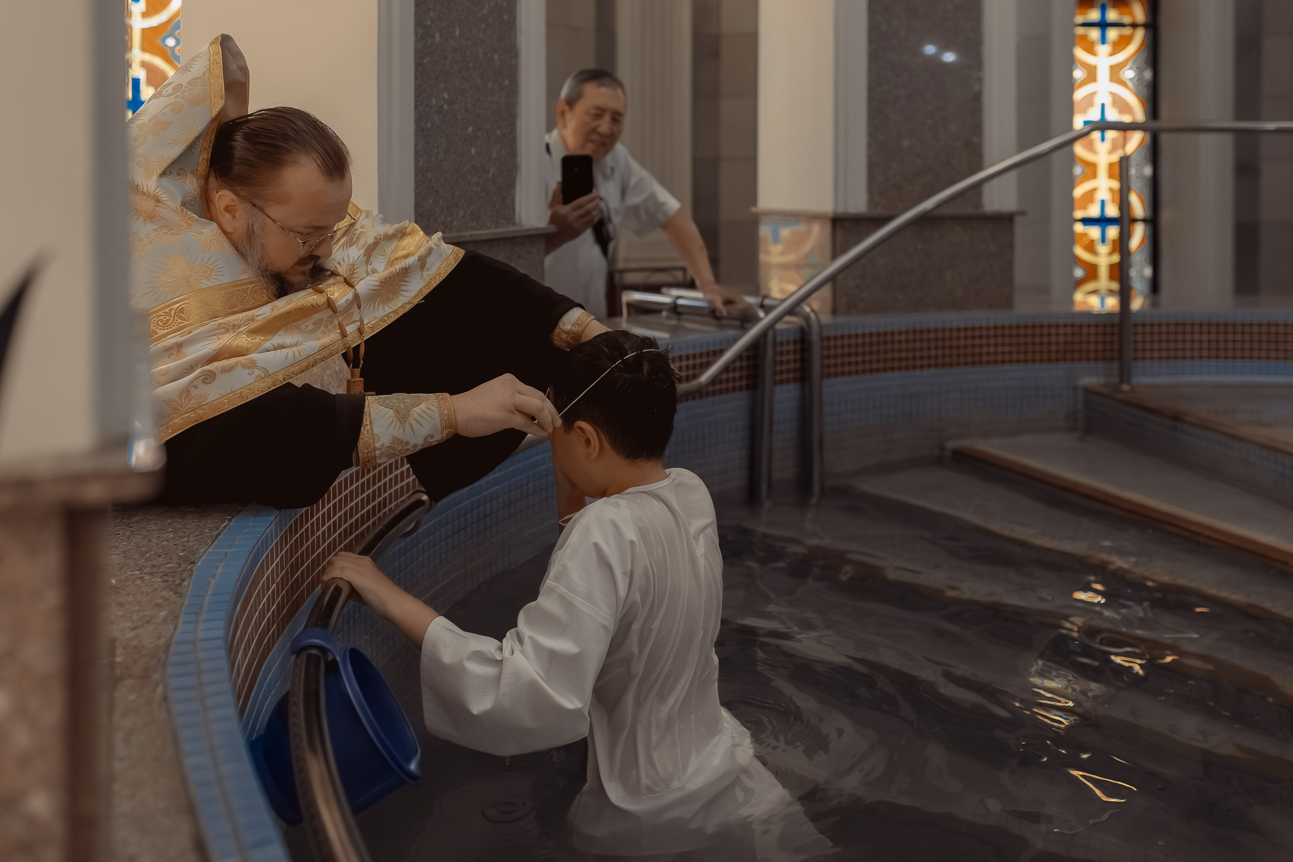 Крещение всей семьи. Фотограф на Крещение и Венчание в Ташкенте