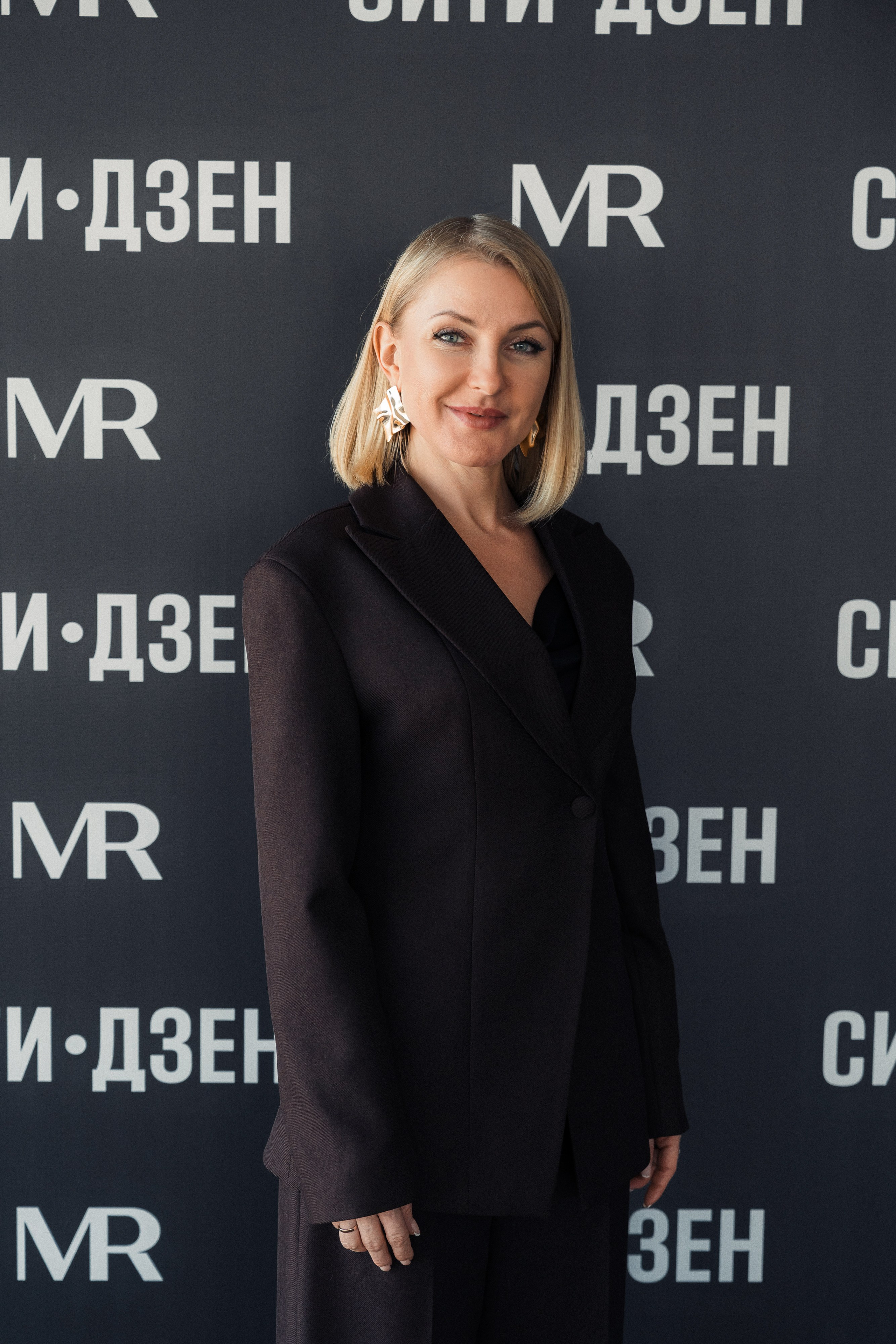 Застройщики Москвы MR (МАРРИОТ). Свадебный и репортажный фотограф в Воронеже Роман Янко