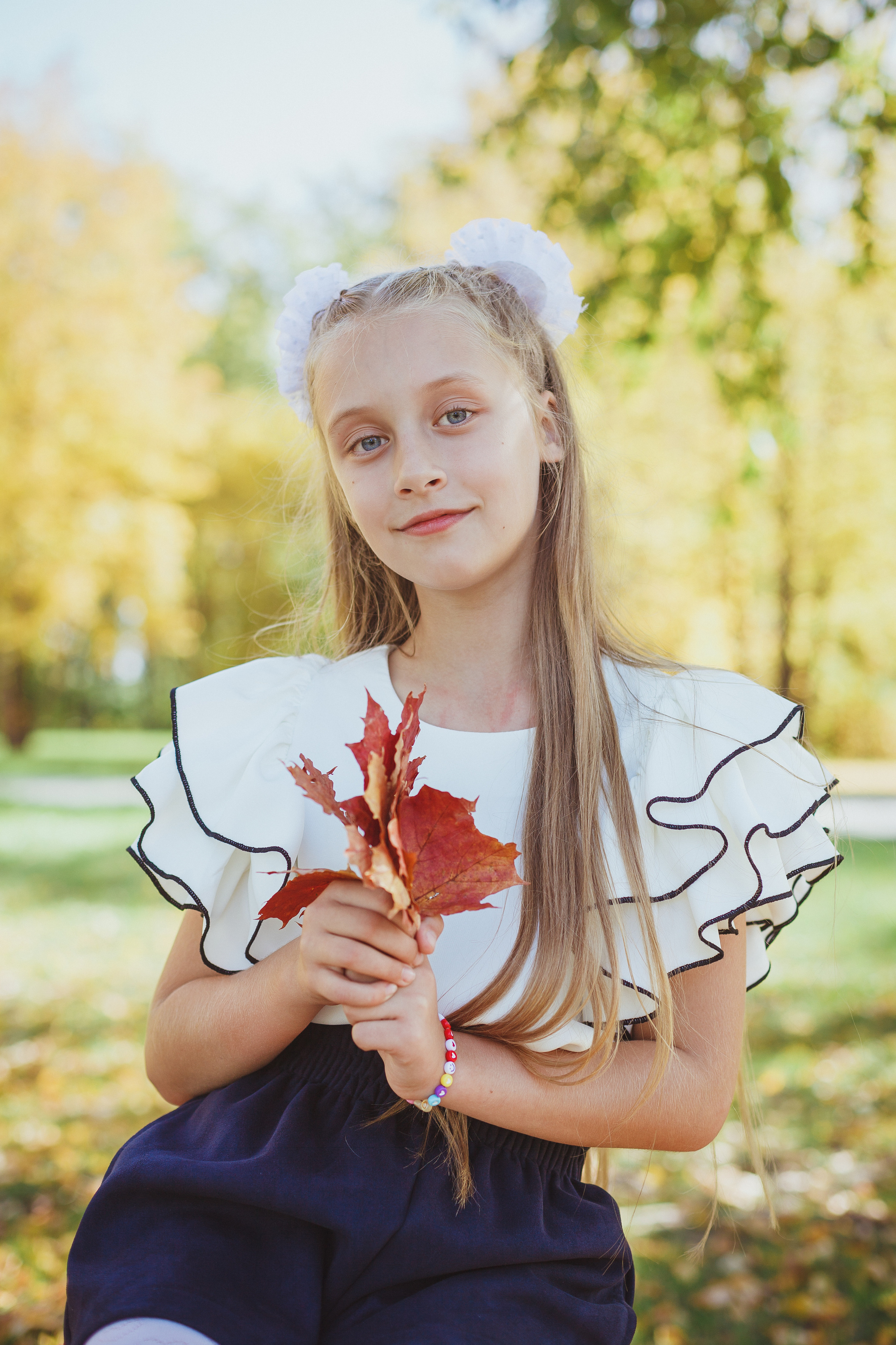 Школьная фотосессия на 31 августа. 1,2,3 сентября. Портреты детей 4-6 штук. Групповые общие 2-5 шт. Цена 450р. (1). Семейный и детский фотограф в Сухом Логу Ольга Кайгородова