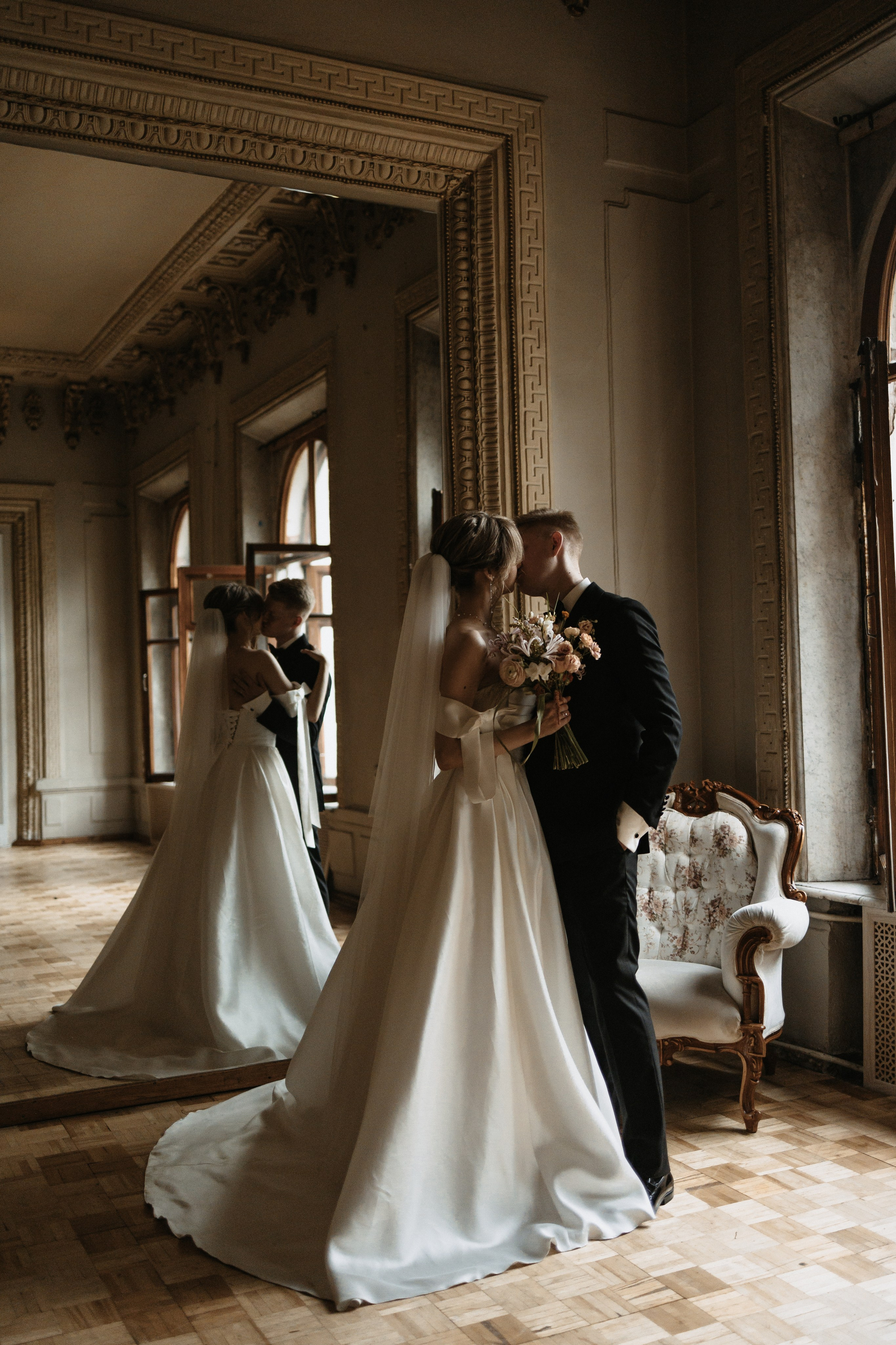 Илья и Ксюша (2024). Свадебный и семейный фотограф в Москве Яна Шувалова