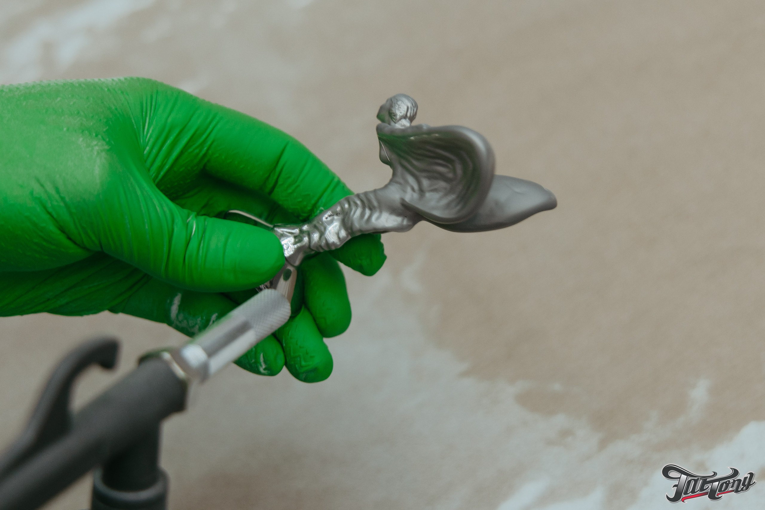 Rolls-Royce Cullinan оклейка в матовый полик, полный антихром. DeLorein