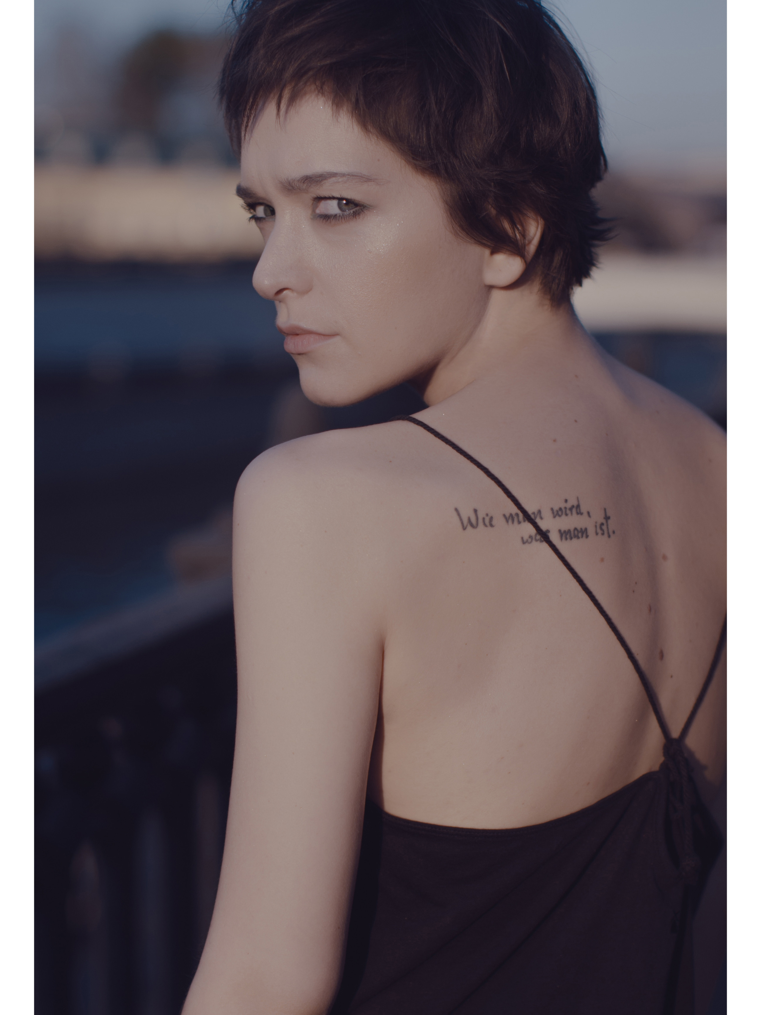 Portrait & Art. Commerce & art photographer