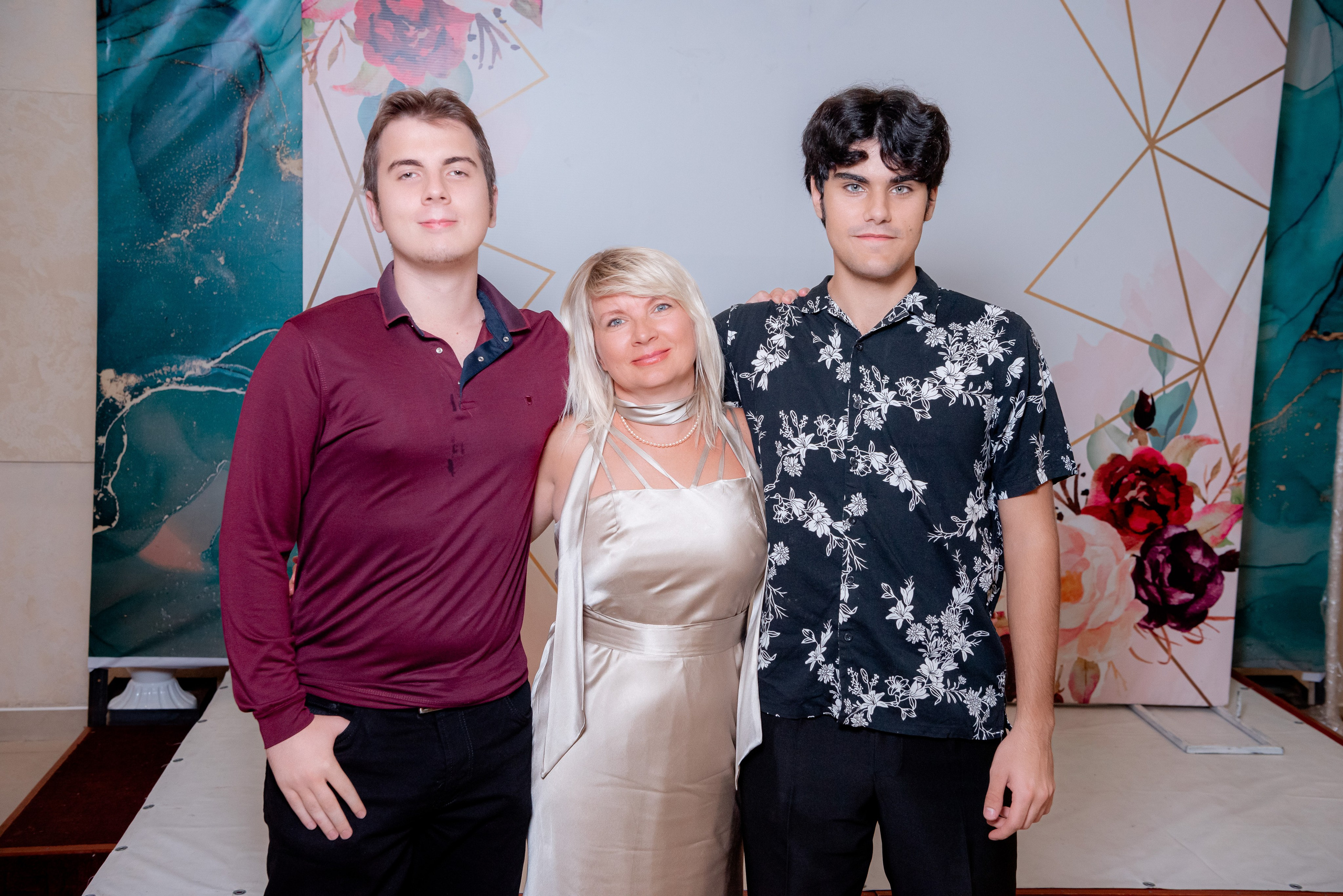 Юбилей в кафе Леопард. Фотограф в Волгограде и Волжском Александр Горбань