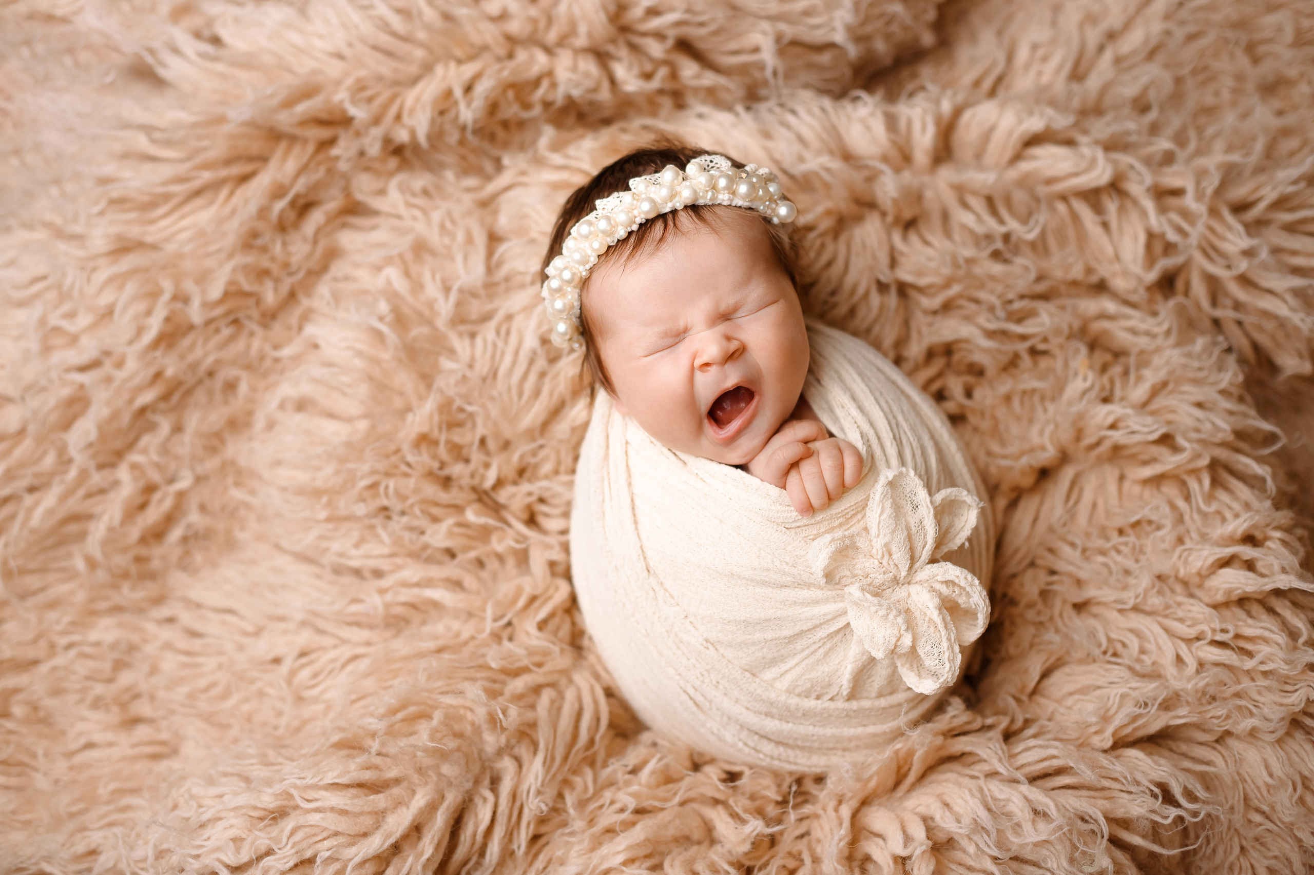 Новорожденные (5-14 дней). Фотограф новорождённых Ярославль. Детский и семейный фотограф Анна Салова