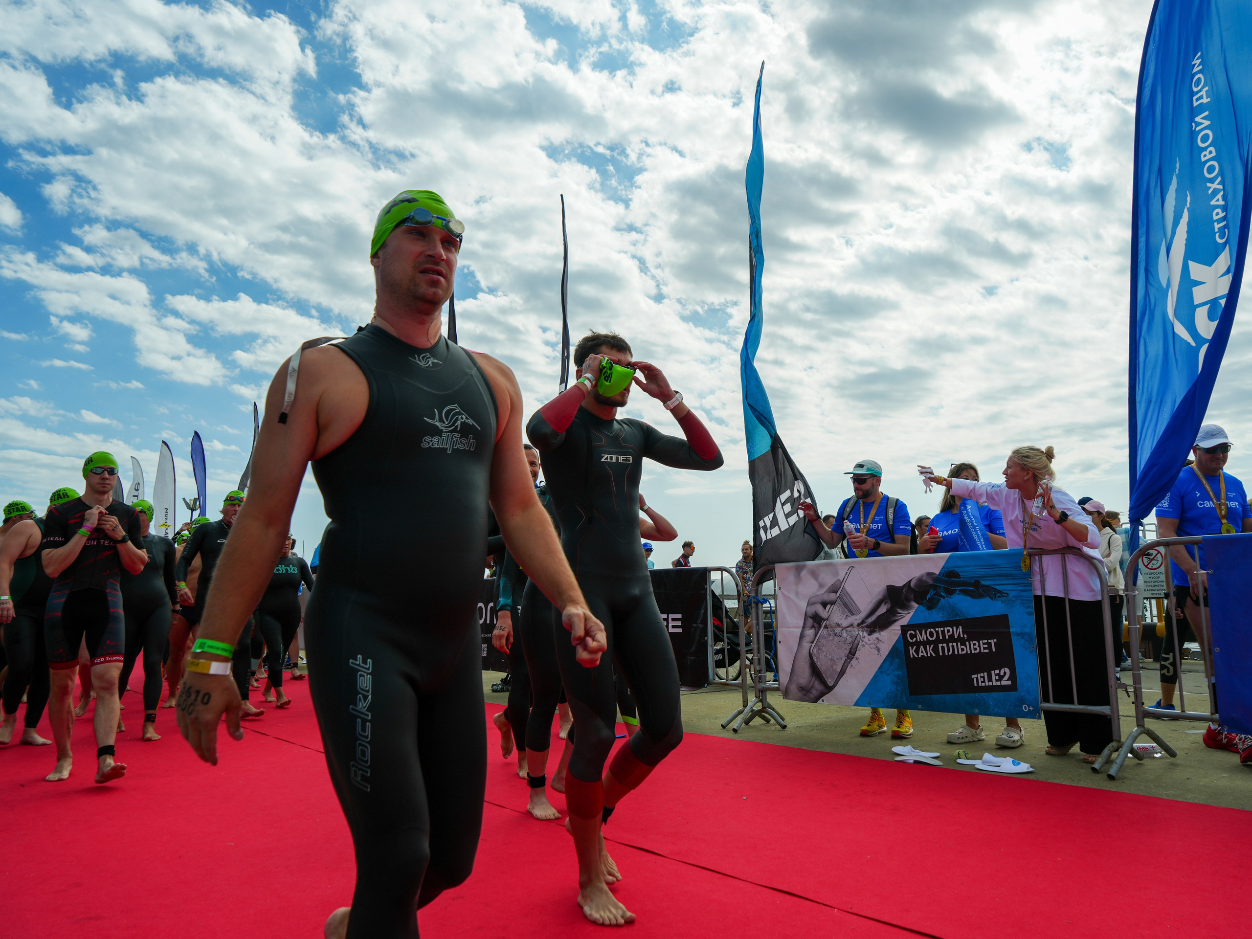 Фотоотчет партнерской интеграции для компании TELE2 на фестивале Ironstar. Репортажный фотограф в Красной Поляне и Сочи Павлюченко Екатерина