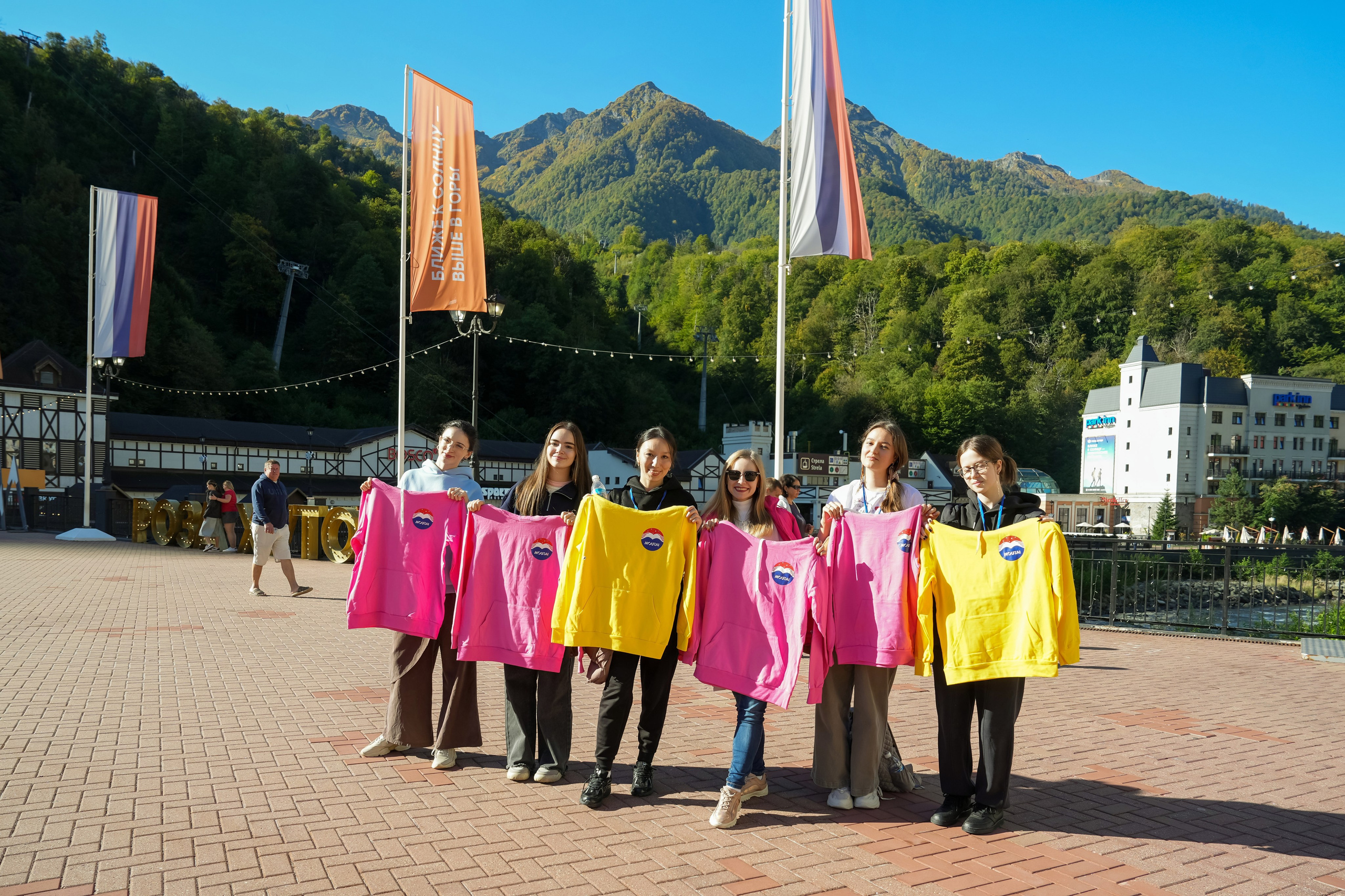 ChinaRosaFest 2024. Репортажный фотограф в Красной Поляне и Сочи Павлюченко Екатерина