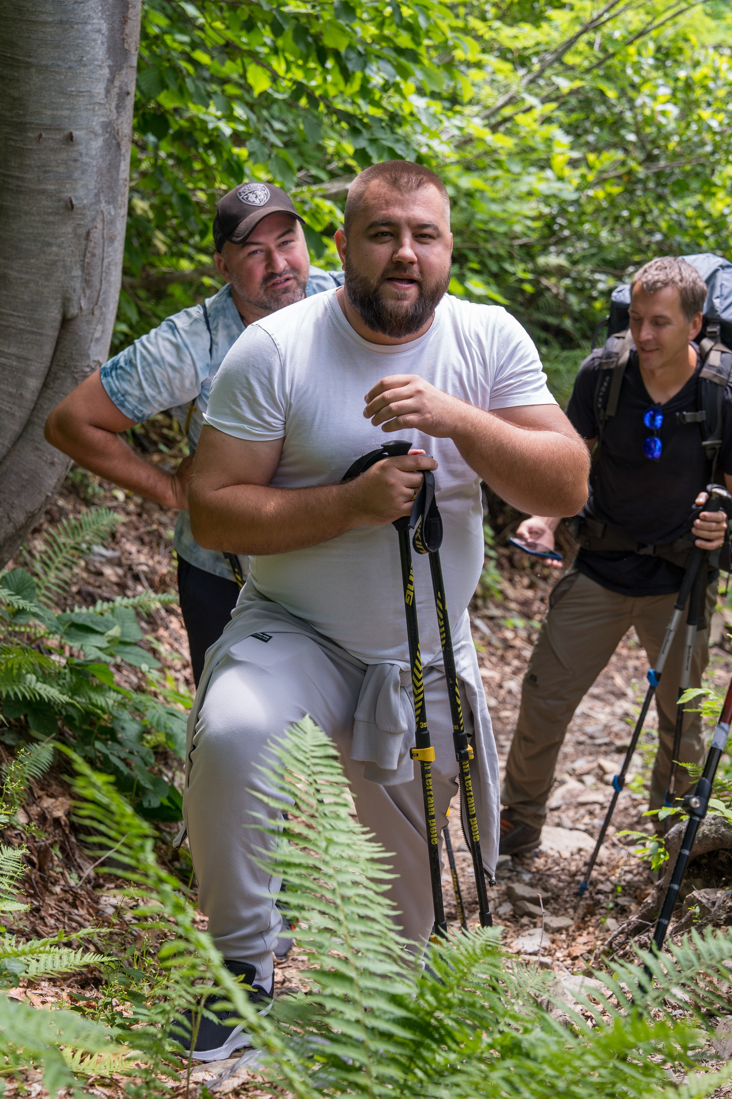 MICE мероприятие для компании «Доставка морем»: хайкинг к Ачипсинским водопадам. Репортажный фотограф в Красной Поляне и Сочи Павлюченко Екатерина