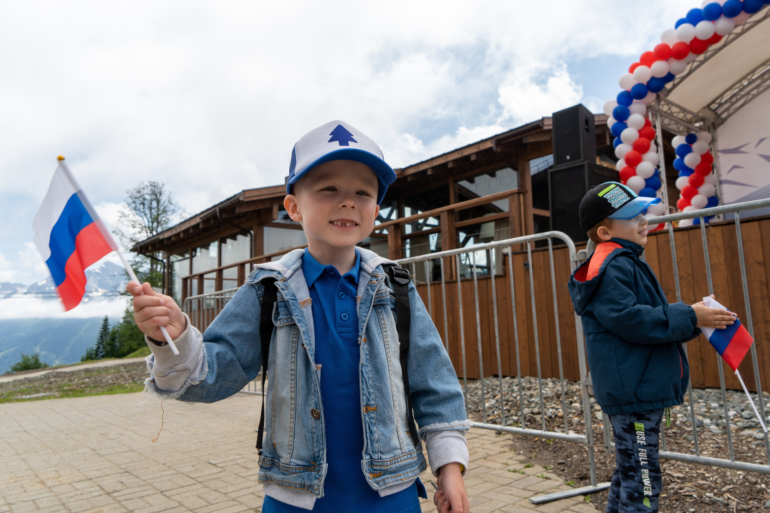 День России на курорте Газпром 2023. Репортажный фотограф в Красной Поляне и Сочи Павлюченко Екатерина