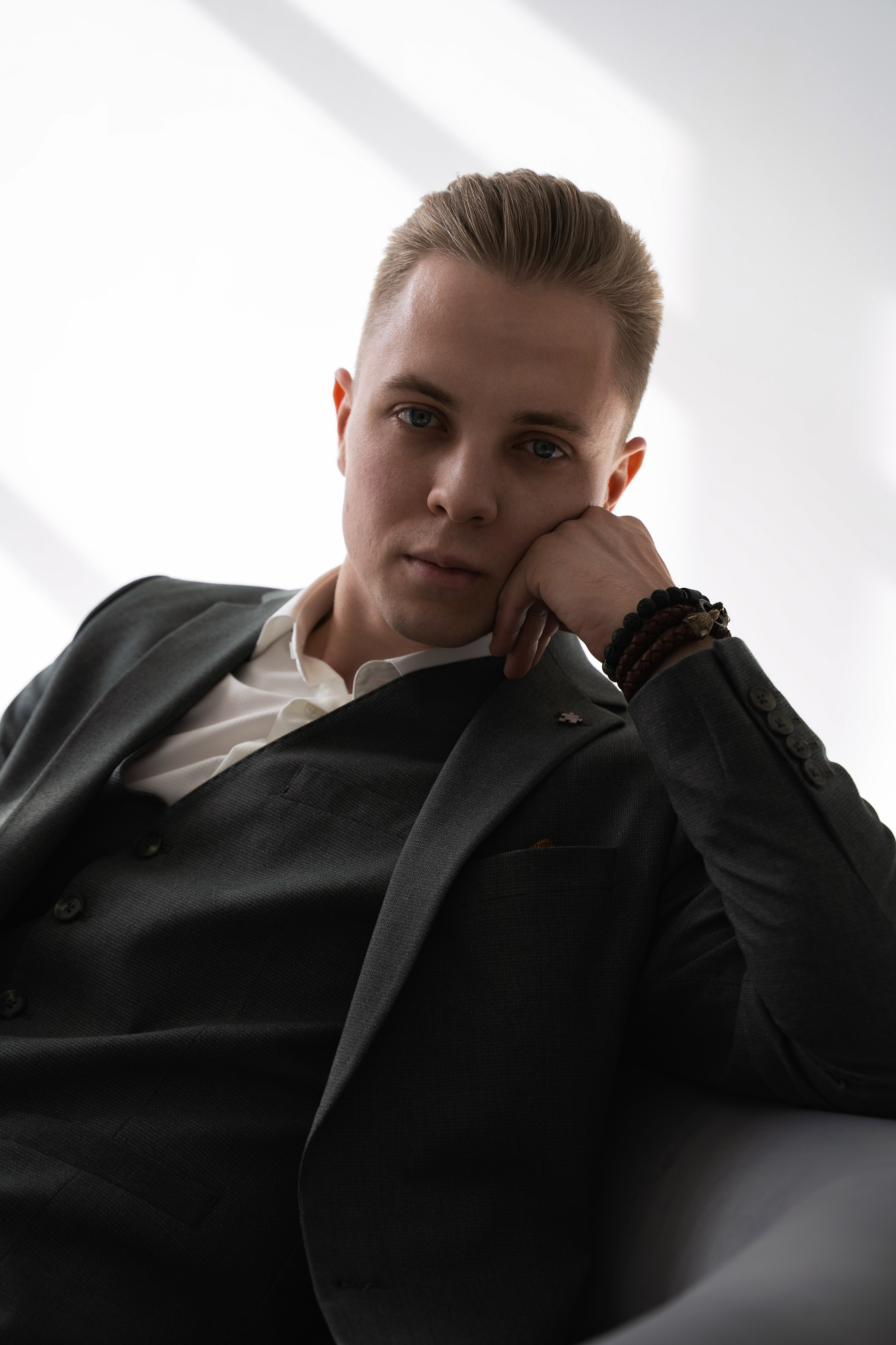 George and Arthas. Rezyame