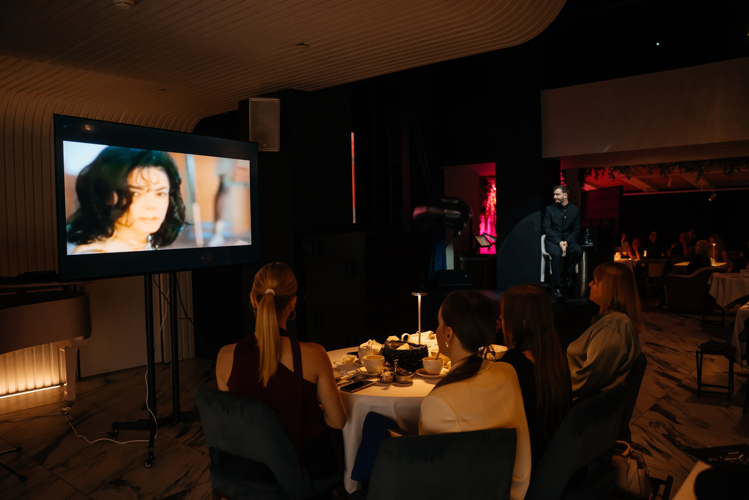 Лекция Ярослава Михеева. BENUAR Restaurant