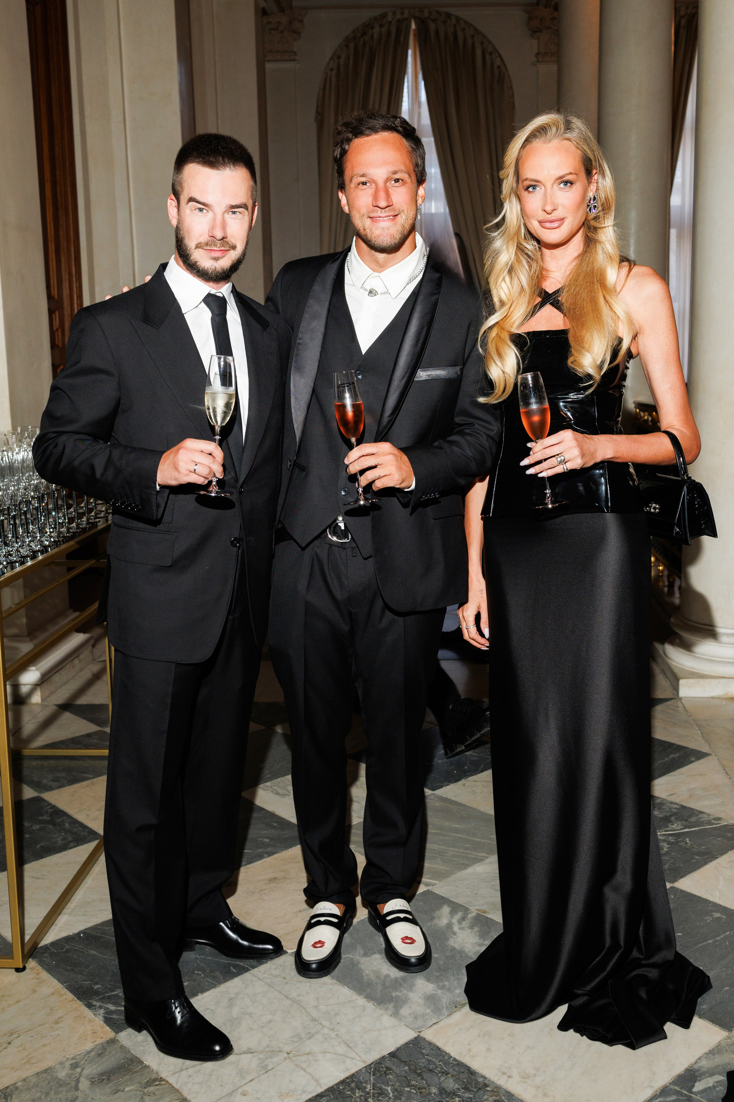 Виталий & Кристина. RETOUCH-HOUSE