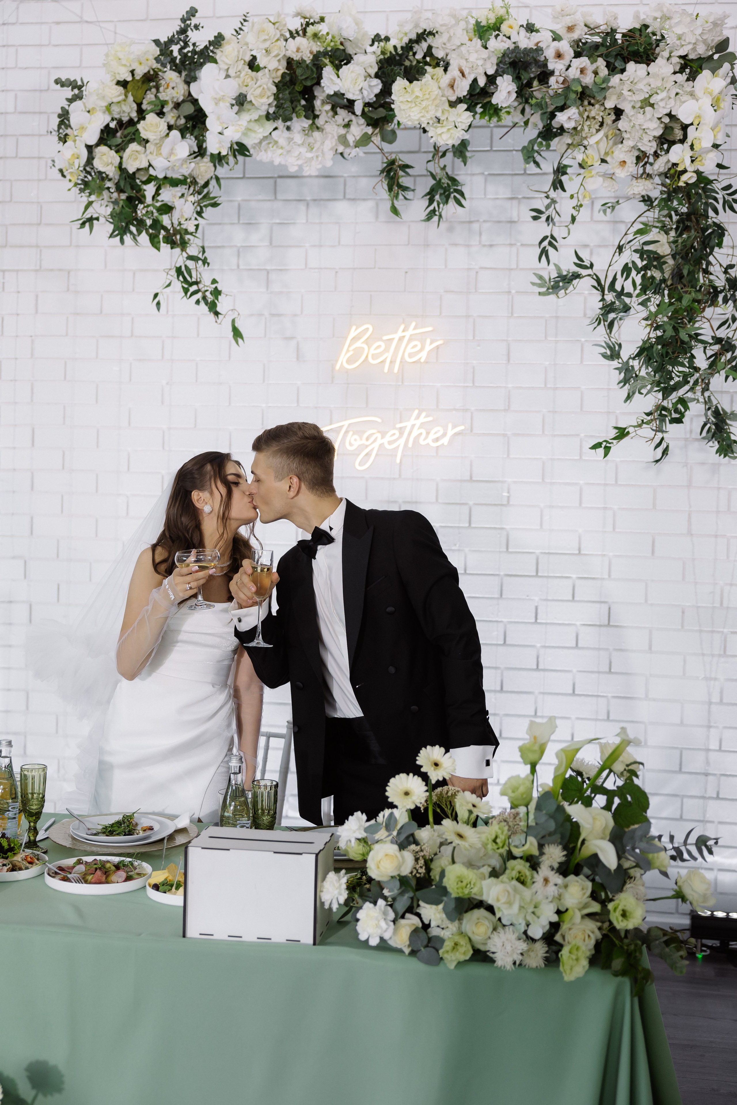 15.08.2024. RETOUCH-HOUSE