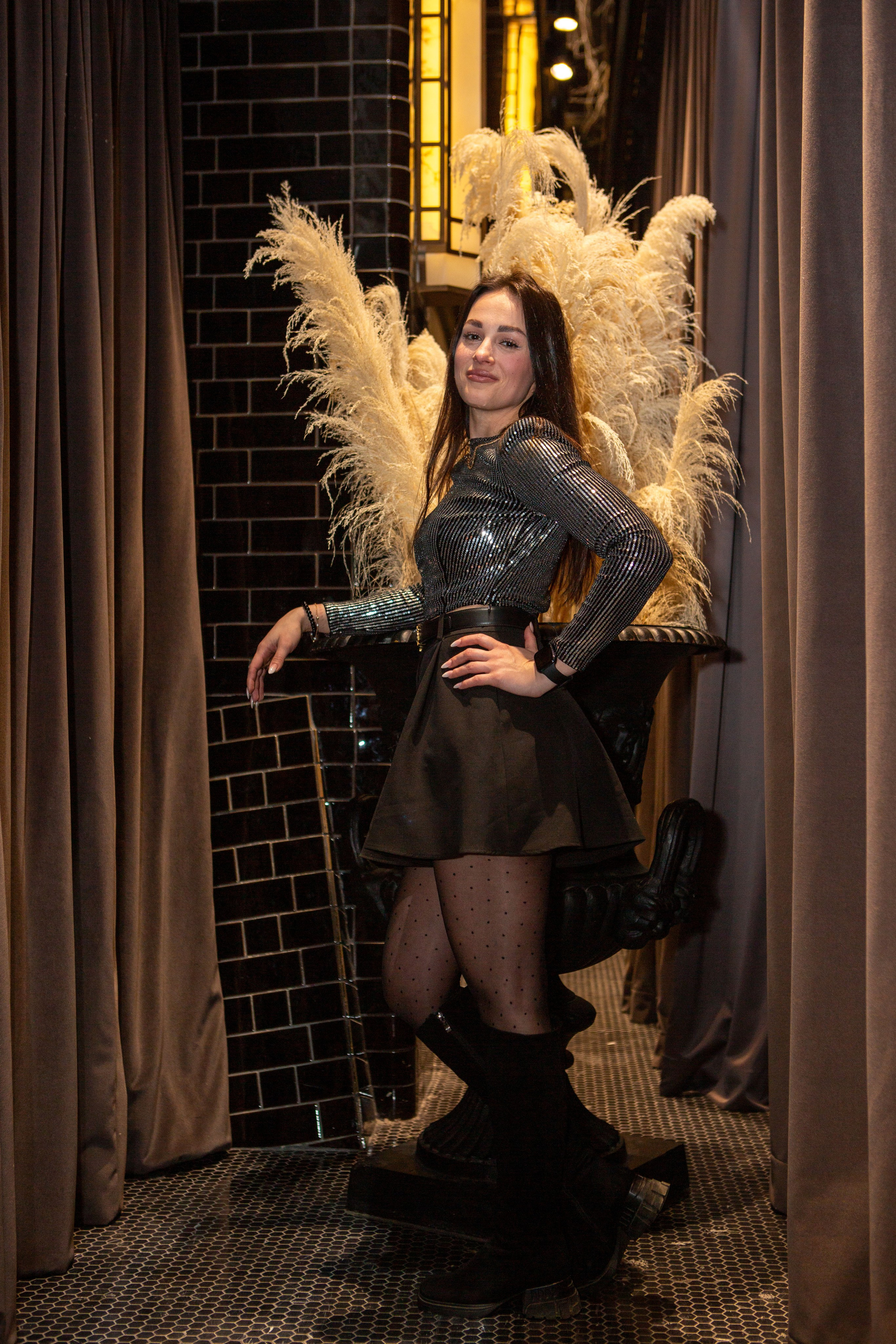 Звезда галактики. Яровит Холл. Репортажный, семейный, свадебный, портретный фотограф