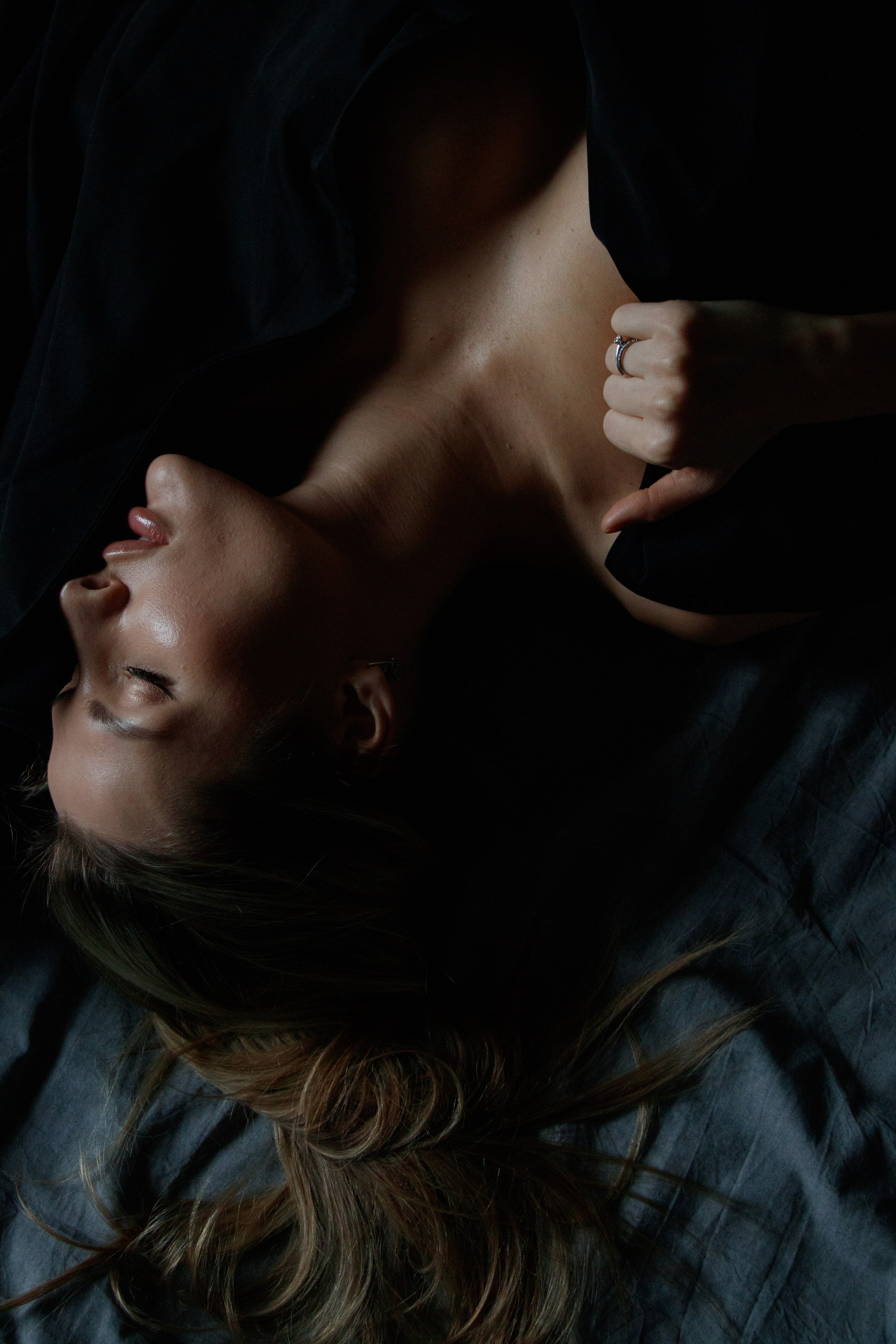 Эстетика женского тела портрет. Фотограф и ретушер в Ростове-на-Дону Вика Каен