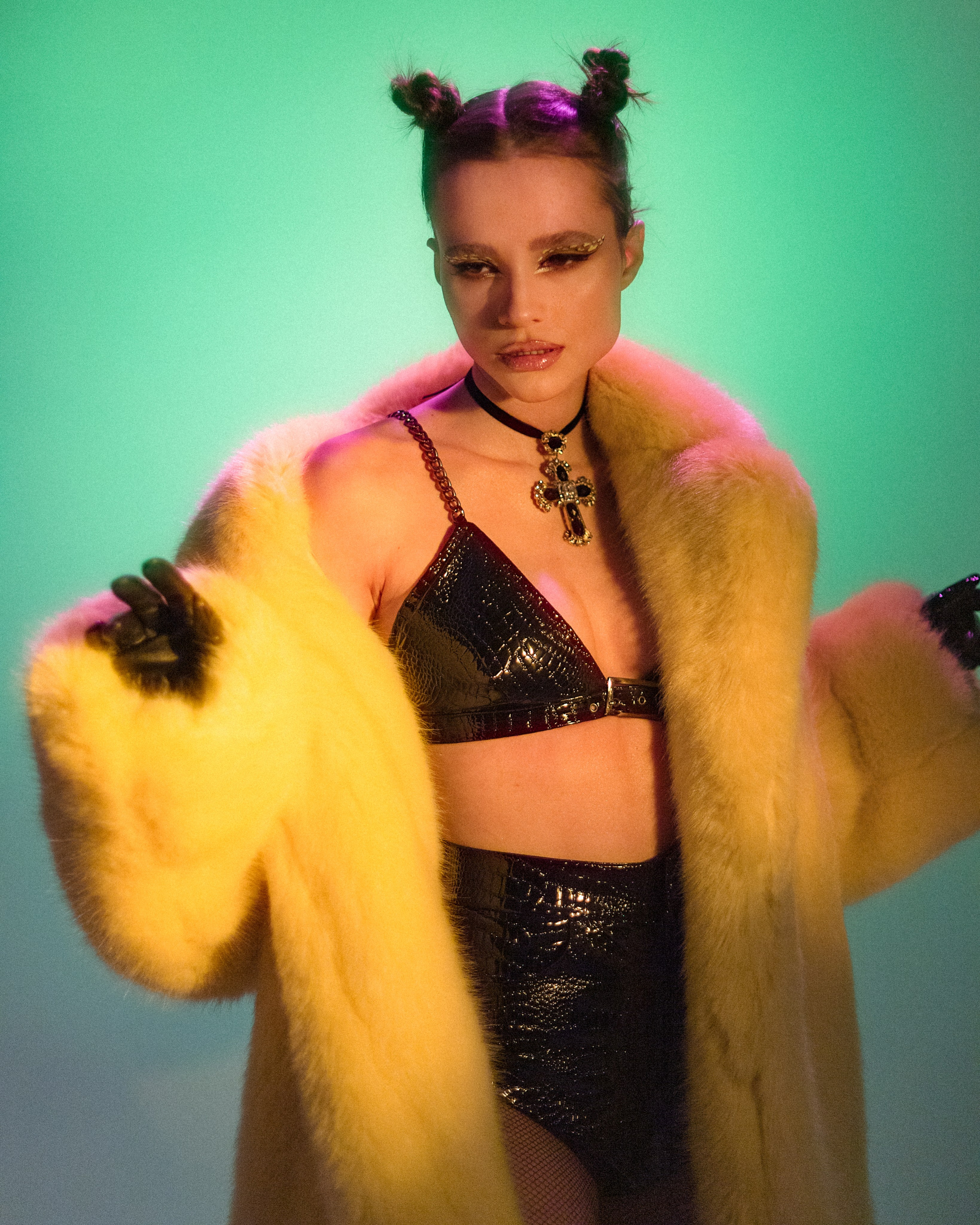 Саша. Портретный фотограф Крым г. Симферополь