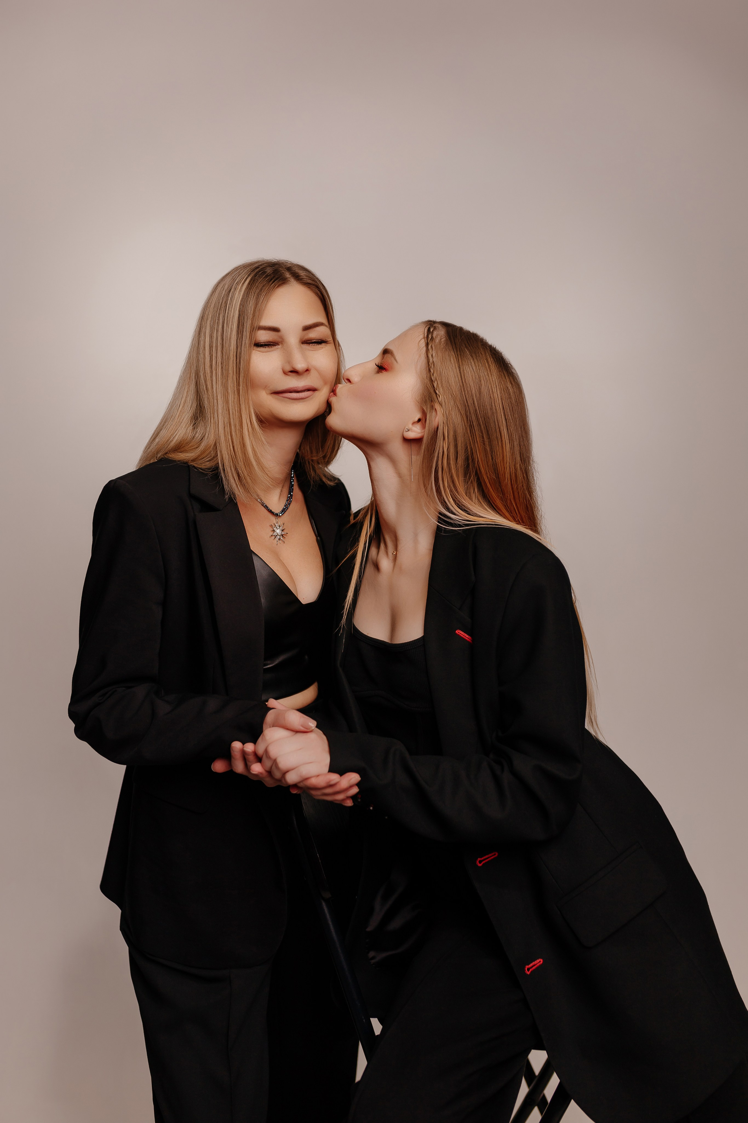 Вечерняя семейная фотосессия. Свадебный фотограф в Ростове-на-Дону и Азове Малявка Анастасия