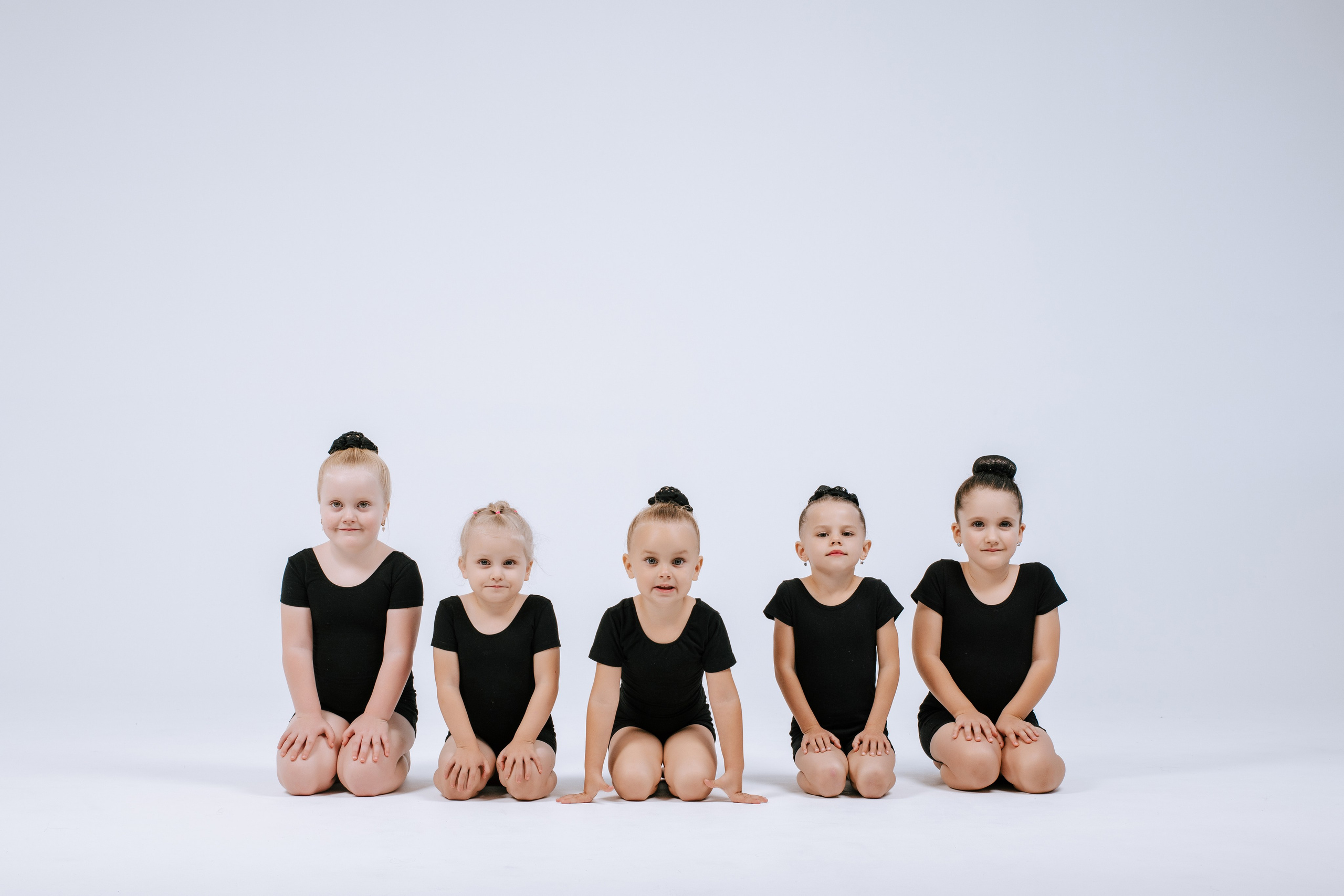 Коллектив «Жар-птица». Фотограф Ярмишко Дарья. Выпускные фотокниги