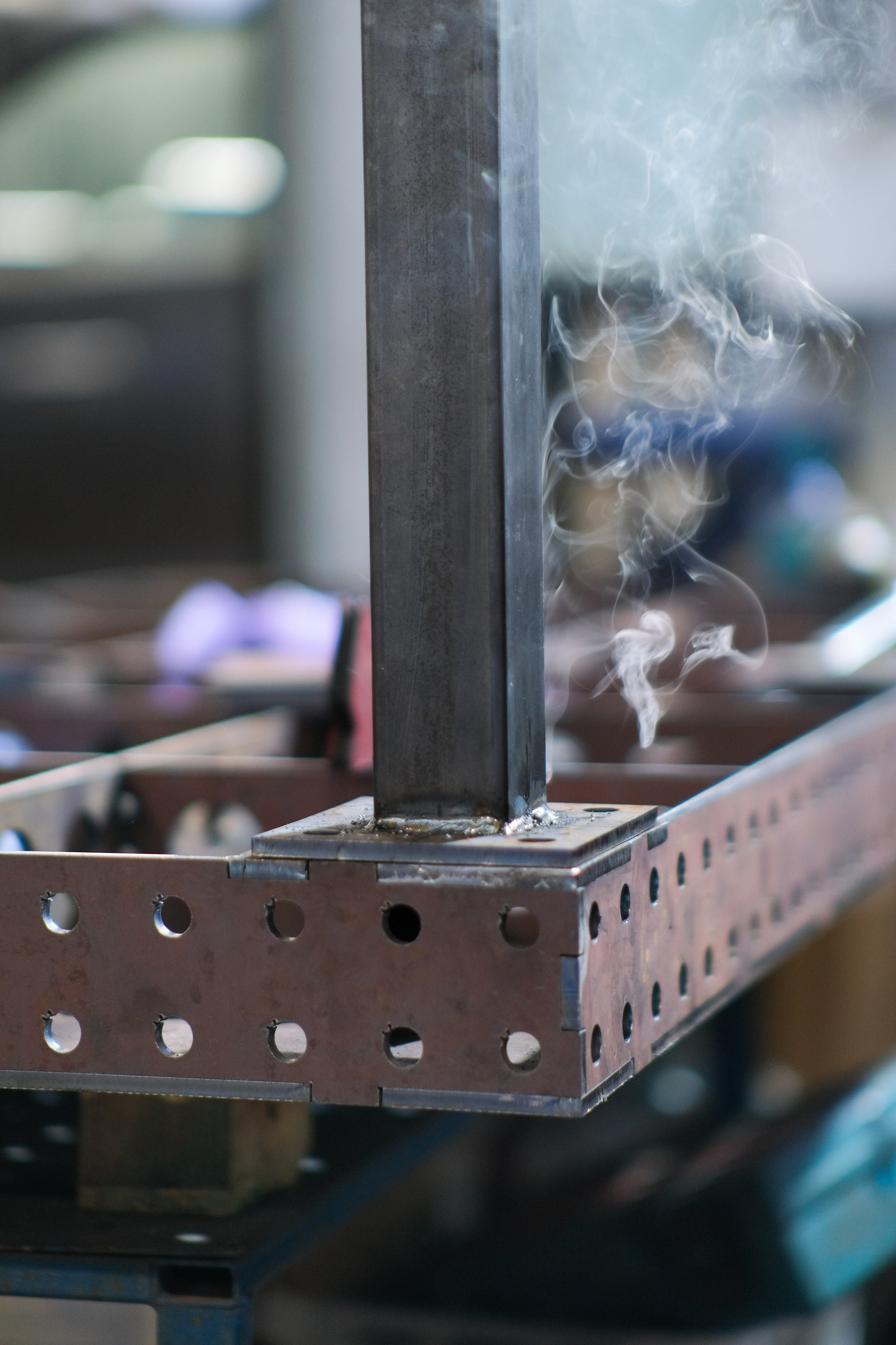 Установка стола. Провыхлоп — Тюнинг и ремонт выхлопных систем в Саратове