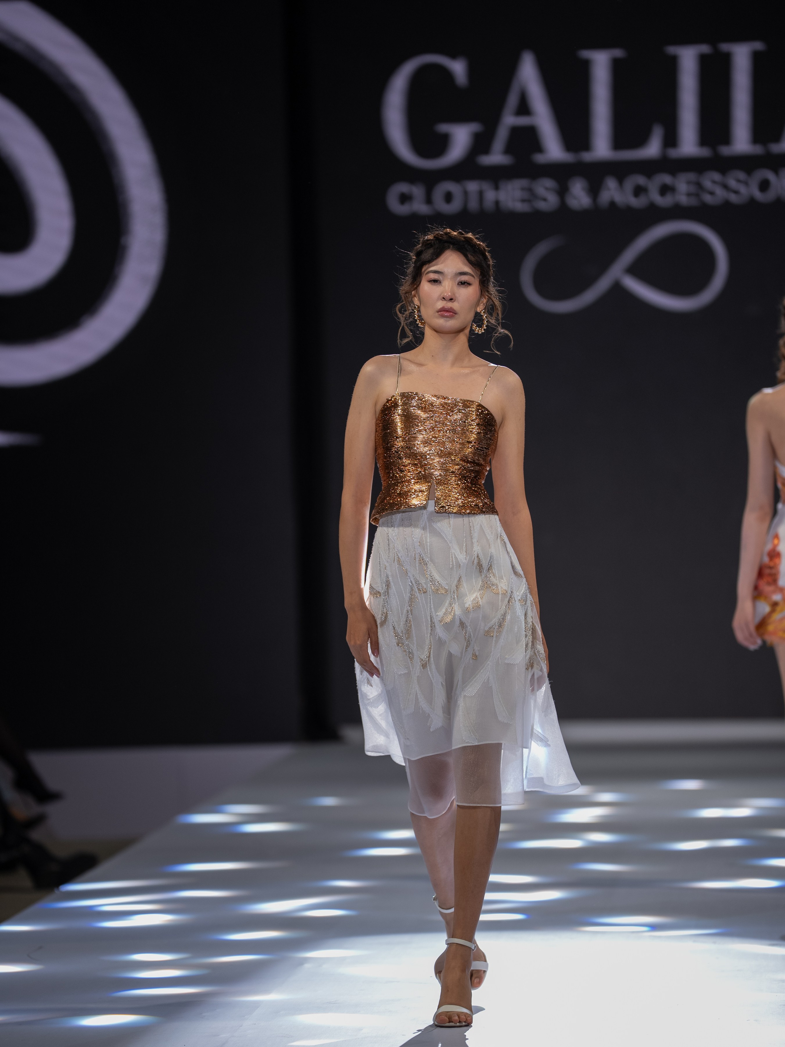 EURASIAN FASHION WEEK Galia. Сайт Алматинского НЮ АРТ, будуар и фэшн фотографа Дениса Карпенко