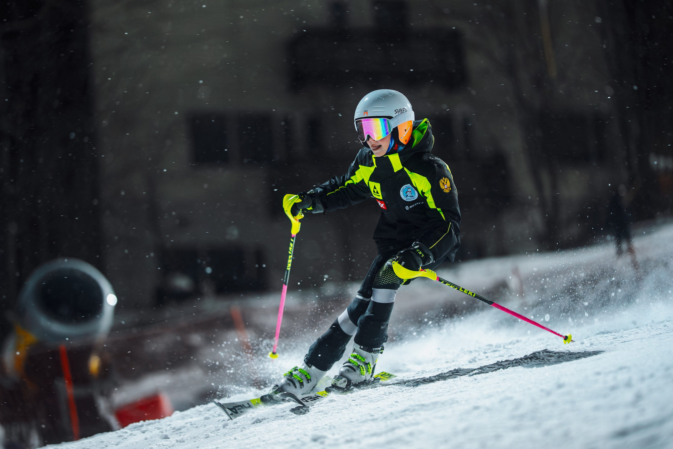 2025.12.25 | Горные лыжи. Тренировка. Шуколово, 5й склон. Фотограф Студитский Евгений