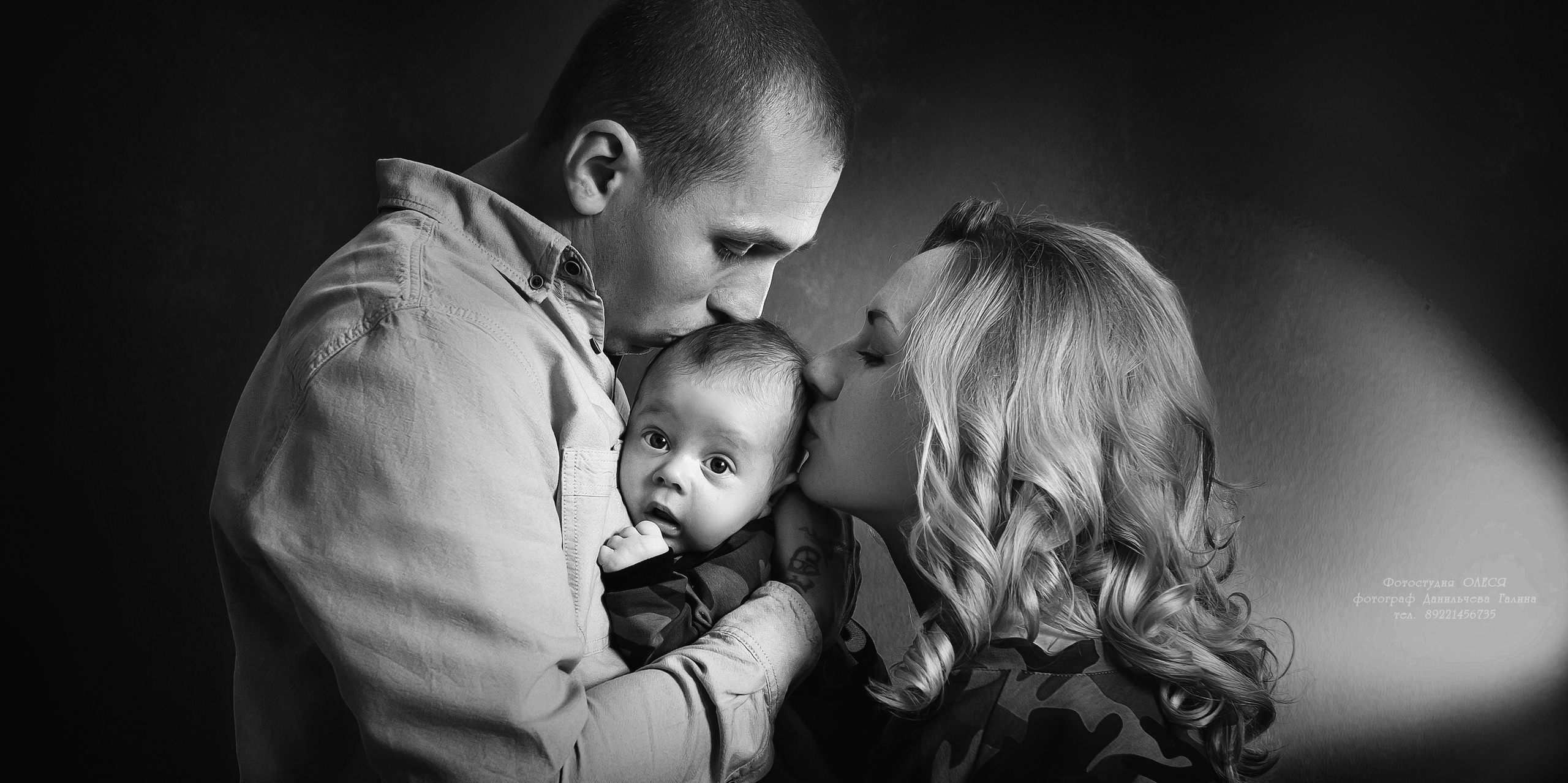 © Фотостудия "Олеся". Все права защищены. "Любое использование или копирование материалов или элементов дизайна сайта допускается только с разрешения правообладателя и со ссылкой на источник".