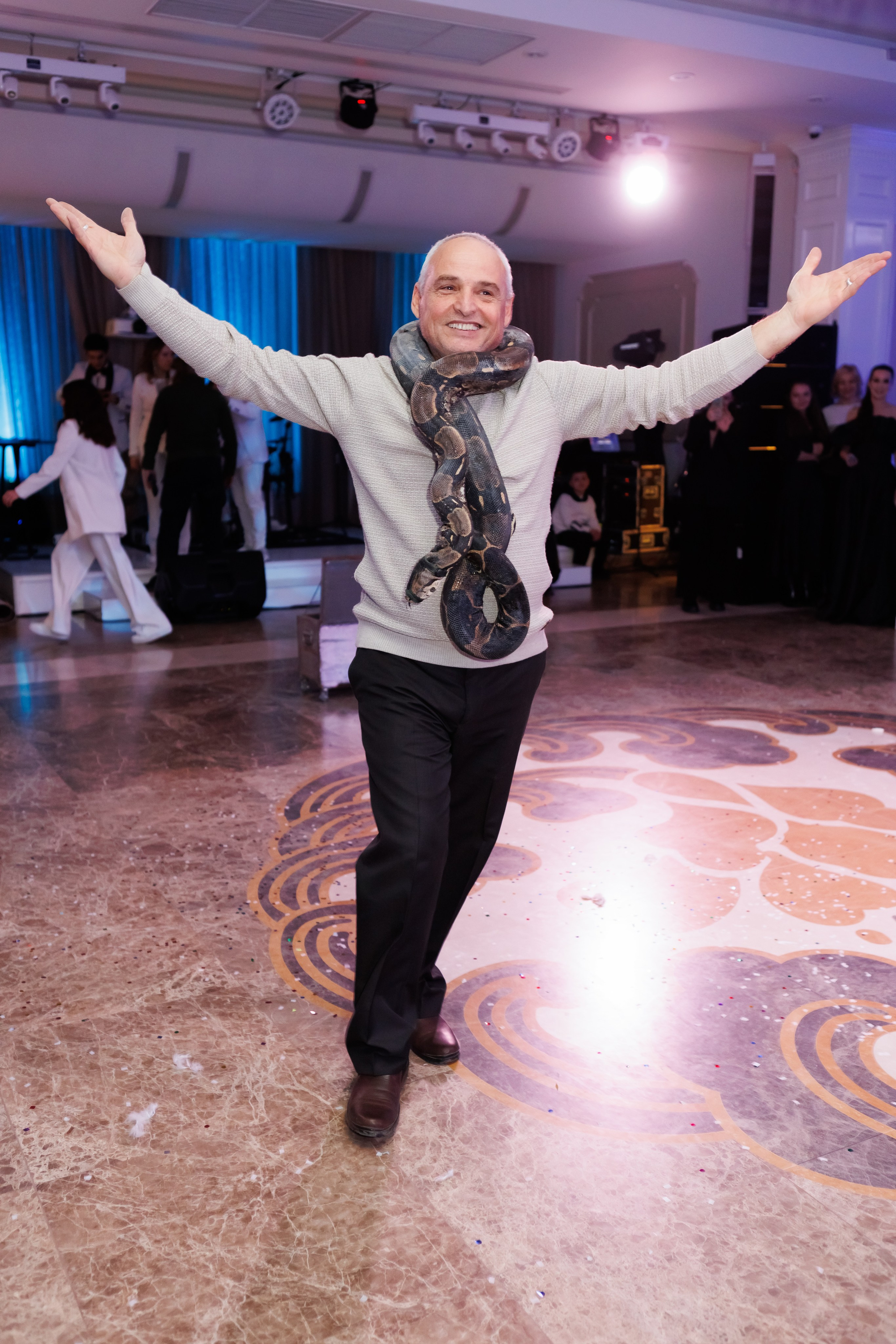 Яблоко — корпоратив. Свадебный фотограф, фотосъемка в Крыму, Севастополе, Симферополе, Ялте