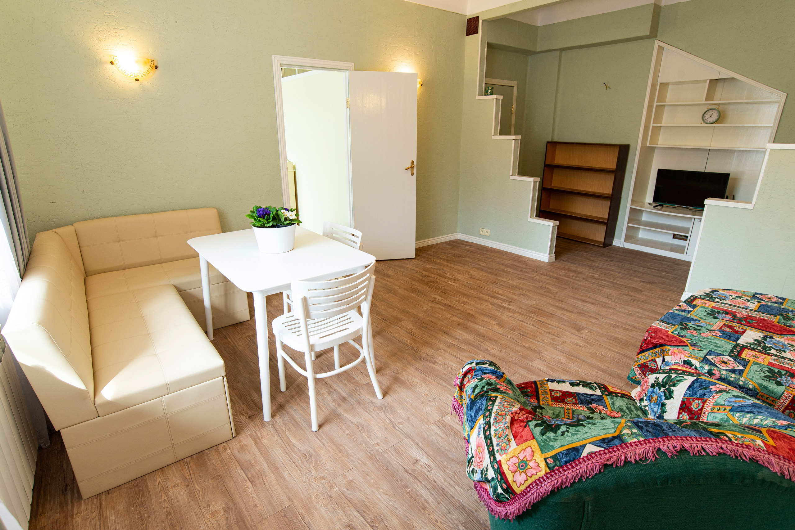 Интерьерная фотосъёмка однокомнатной квартиры. Репортажный и персональный фотограф в Москве