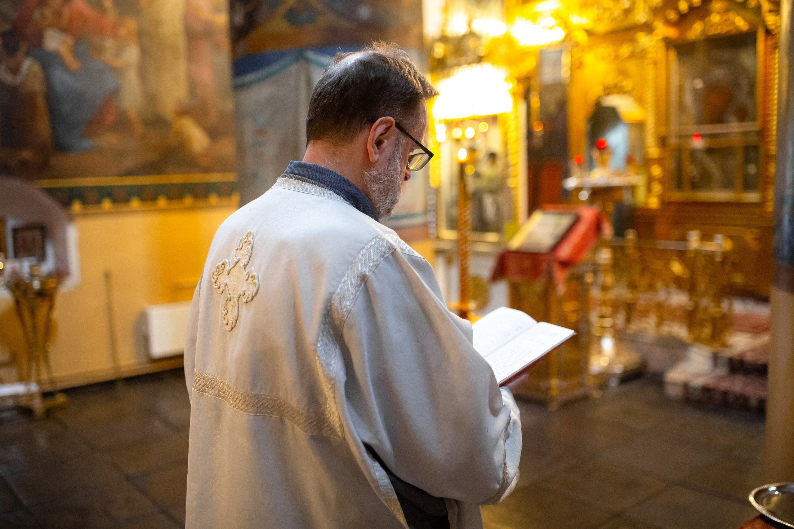 Церковь Казанской иконы Божией Матери м. Коломенское. Свадебный и семейный фотограф