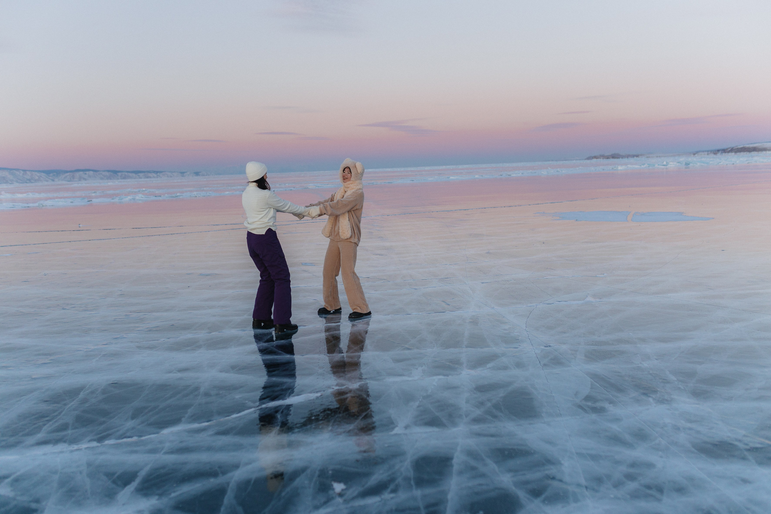 Последний день чистого льда. Фотограф Ольхон, Регина