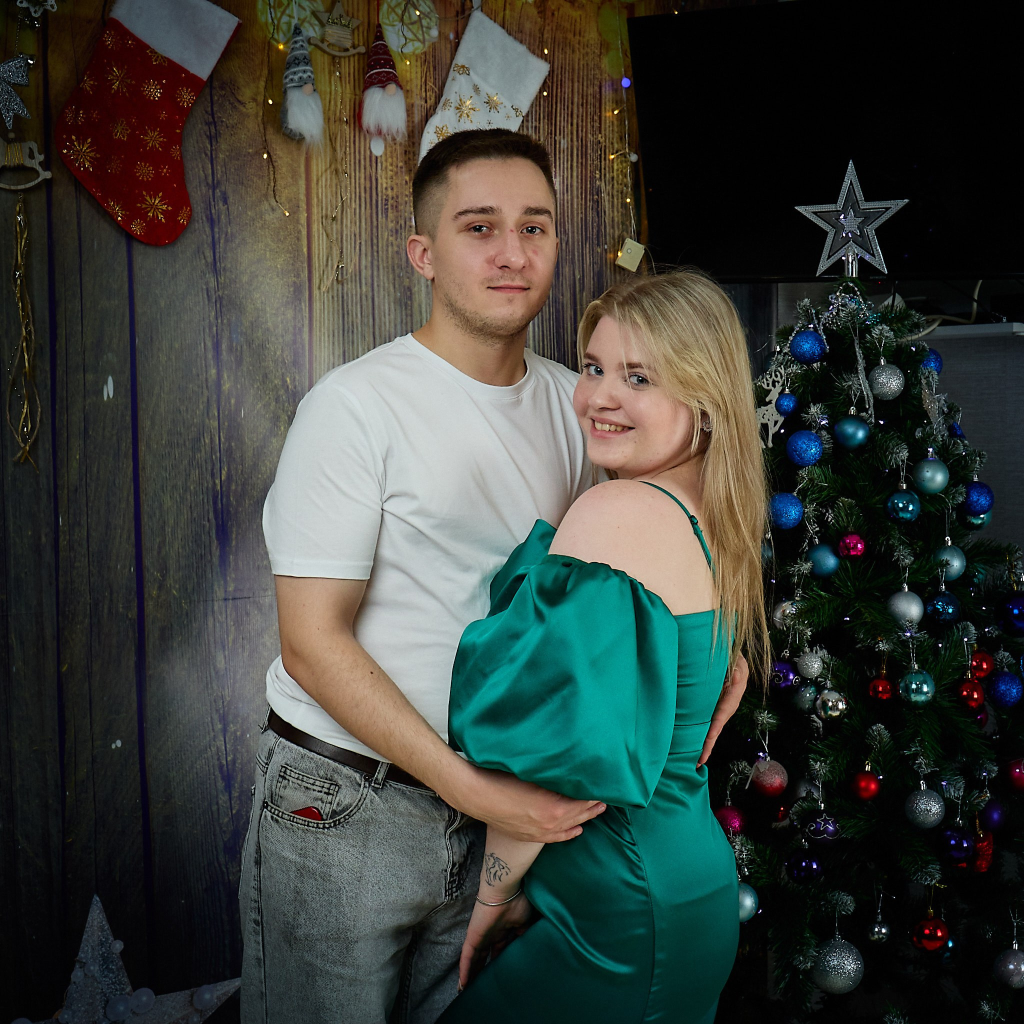 Новогодняя домашняя фотосессия. Свадебный и семейный фотограф в г. Волхов Алексей Кочерыжкин