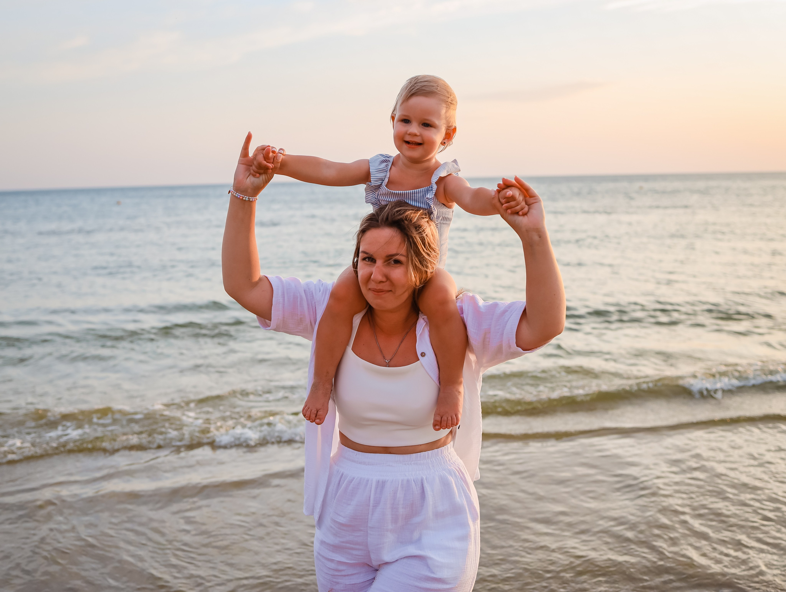 День рождения 2 года на пляже. Главная